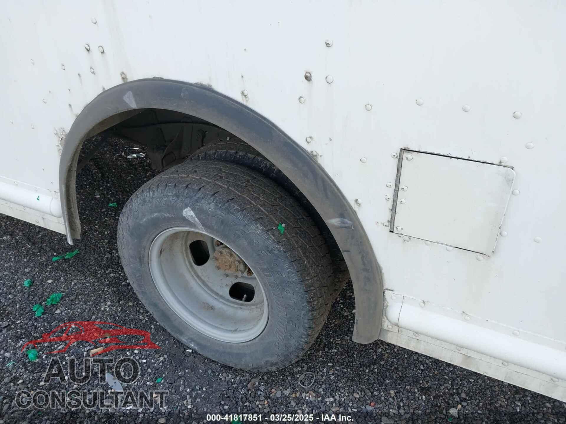 FORD E-450 STRIPPED 2011 - 1FC4E4KL1BDA14809