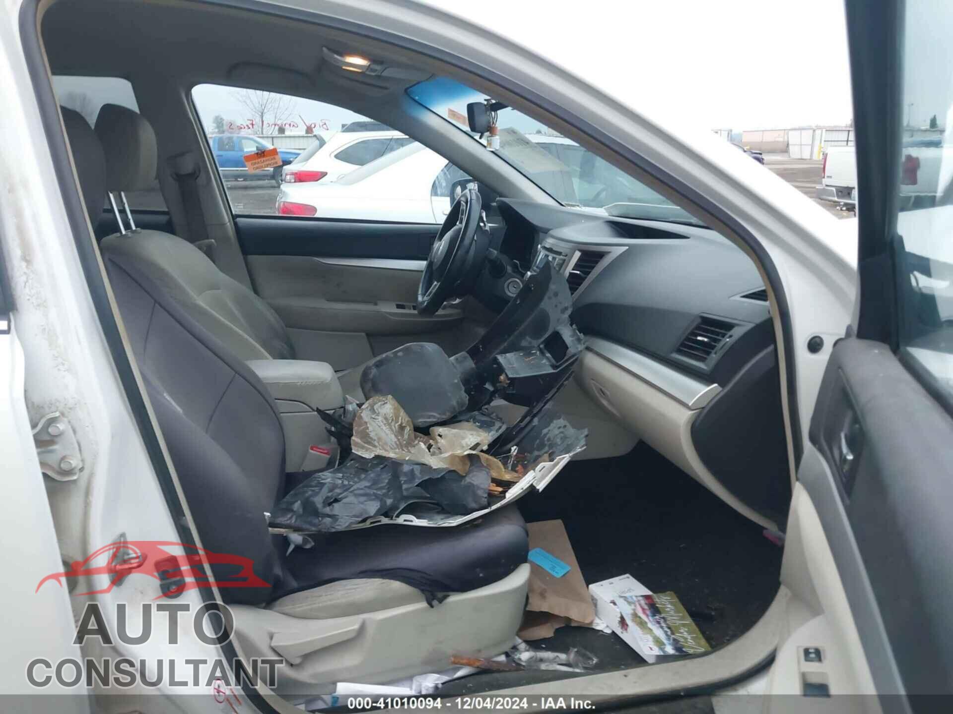 SUBARU OUTBACK 2012 - 4S4BRBCC0C3300670