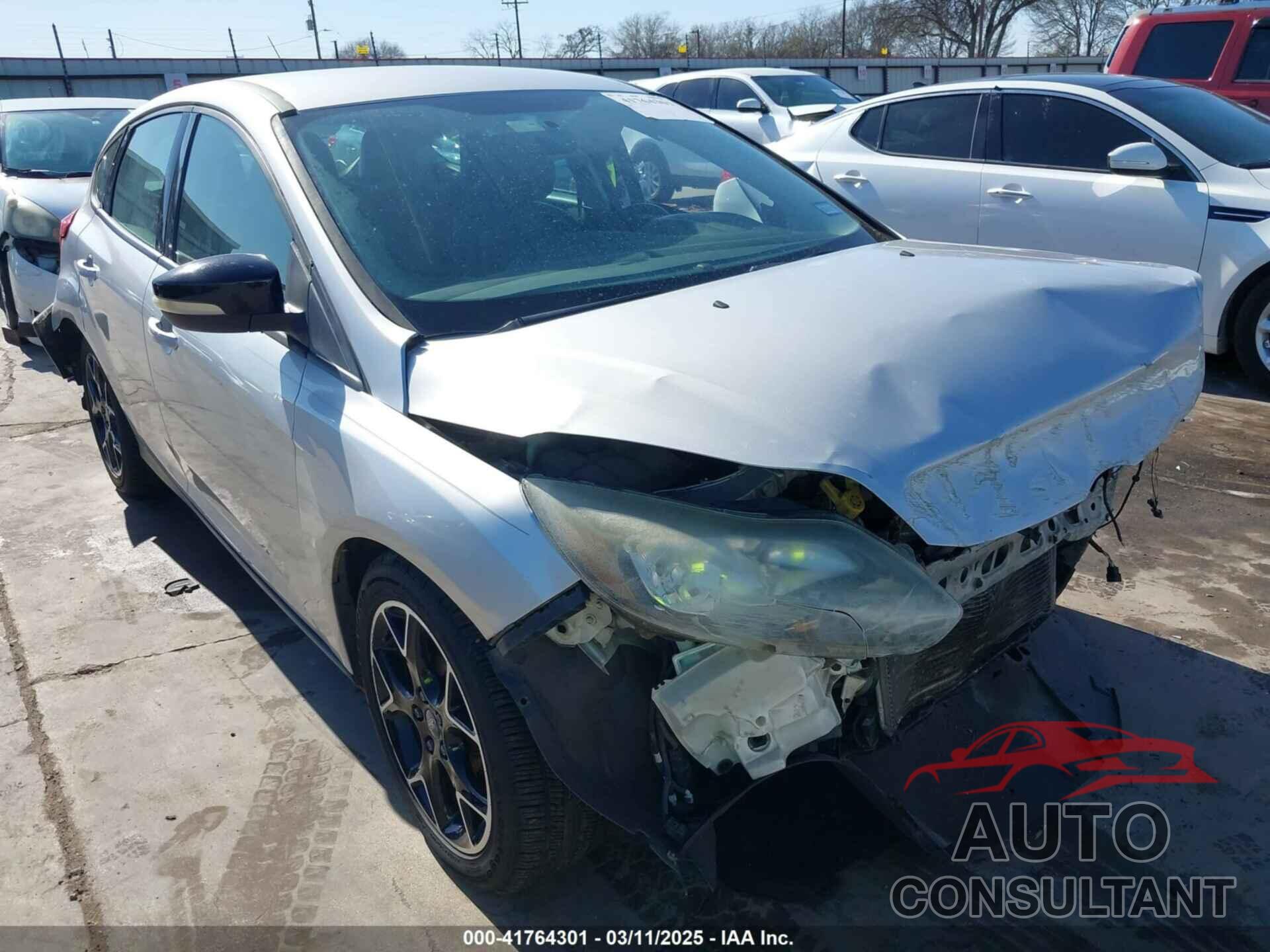 FORD FOCUS 2013 - 1FADP3K2XDL123506