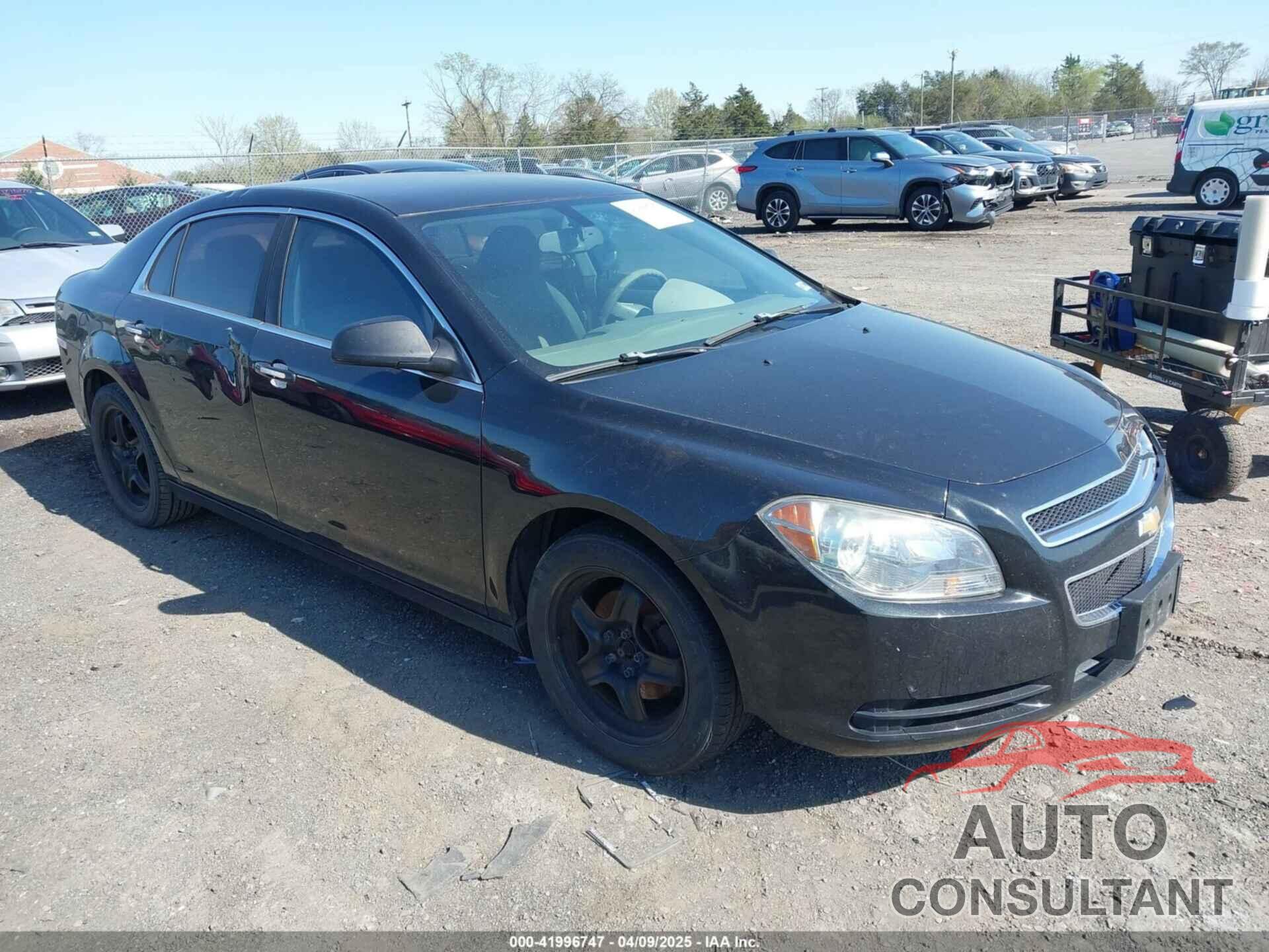 CHEVROLET MALIBU 2011 - 1G1ZB5E17BF241076