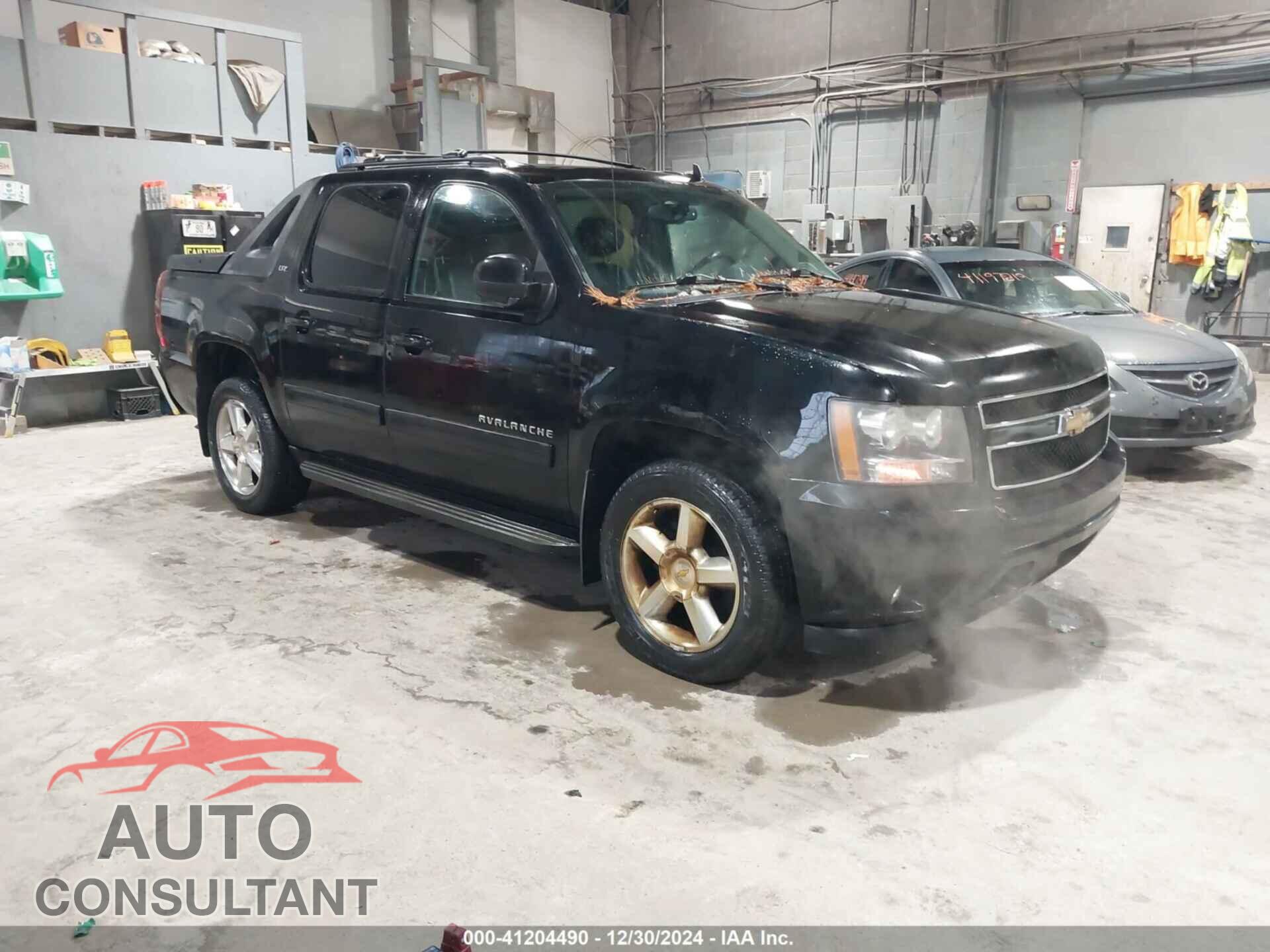 CHEVROLET AVALANCHE 2011 - 3GNTKFE30BG104877