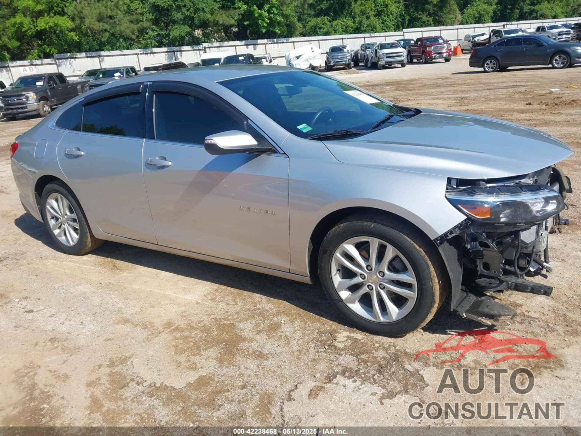 CHEVROLET MALIBU 2018 - 1G1ZD5ST3JF203939
