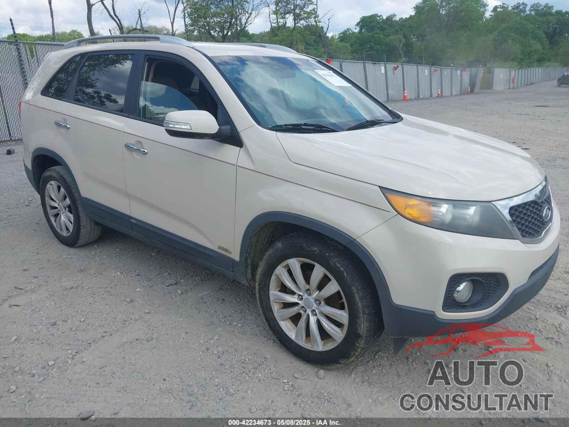 KIA SORENTO 2011 - 5XYKUDA20BG031931