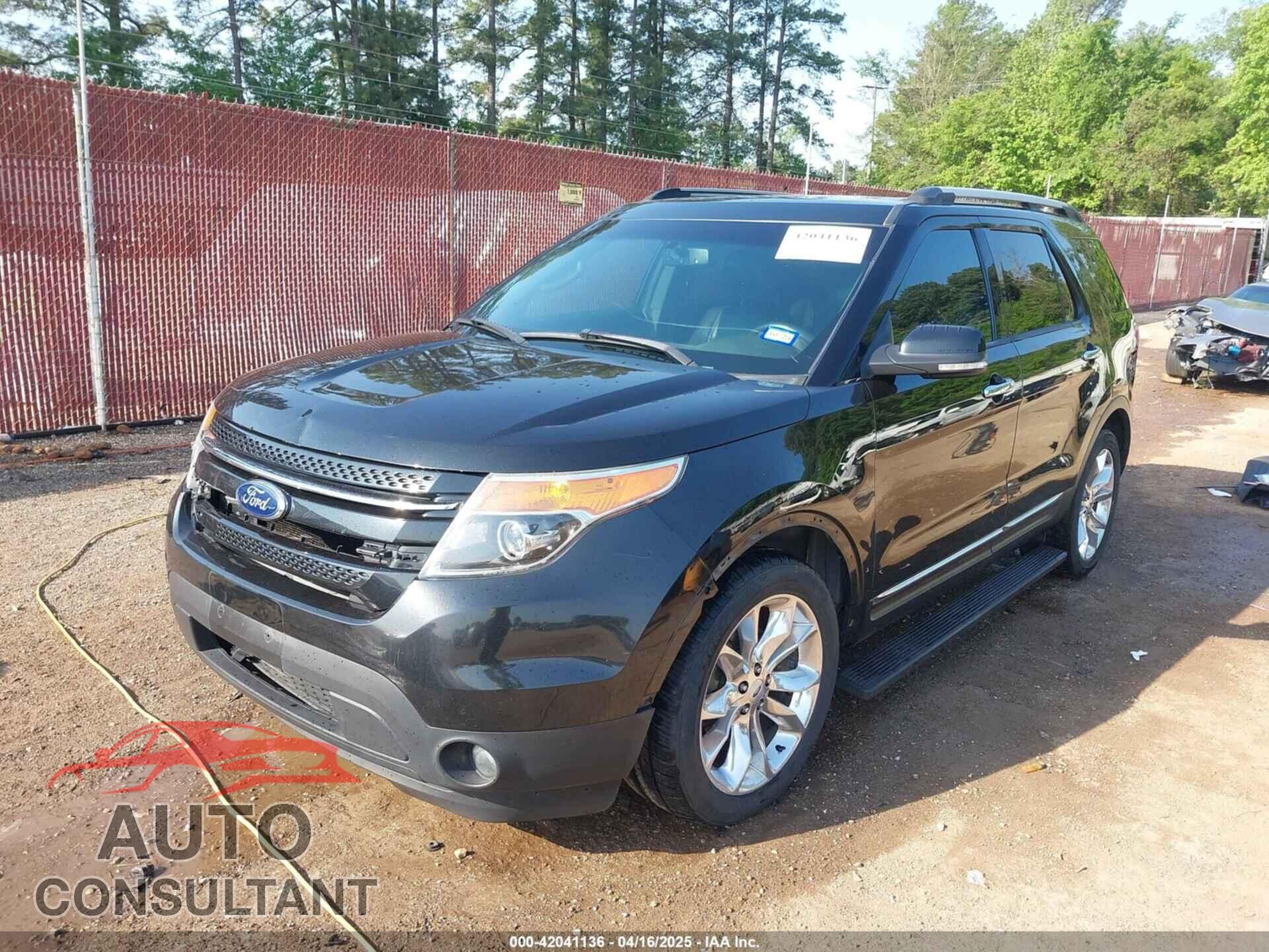 FORD EXPLORER 2013 - 1FM5K7F89DGA37515