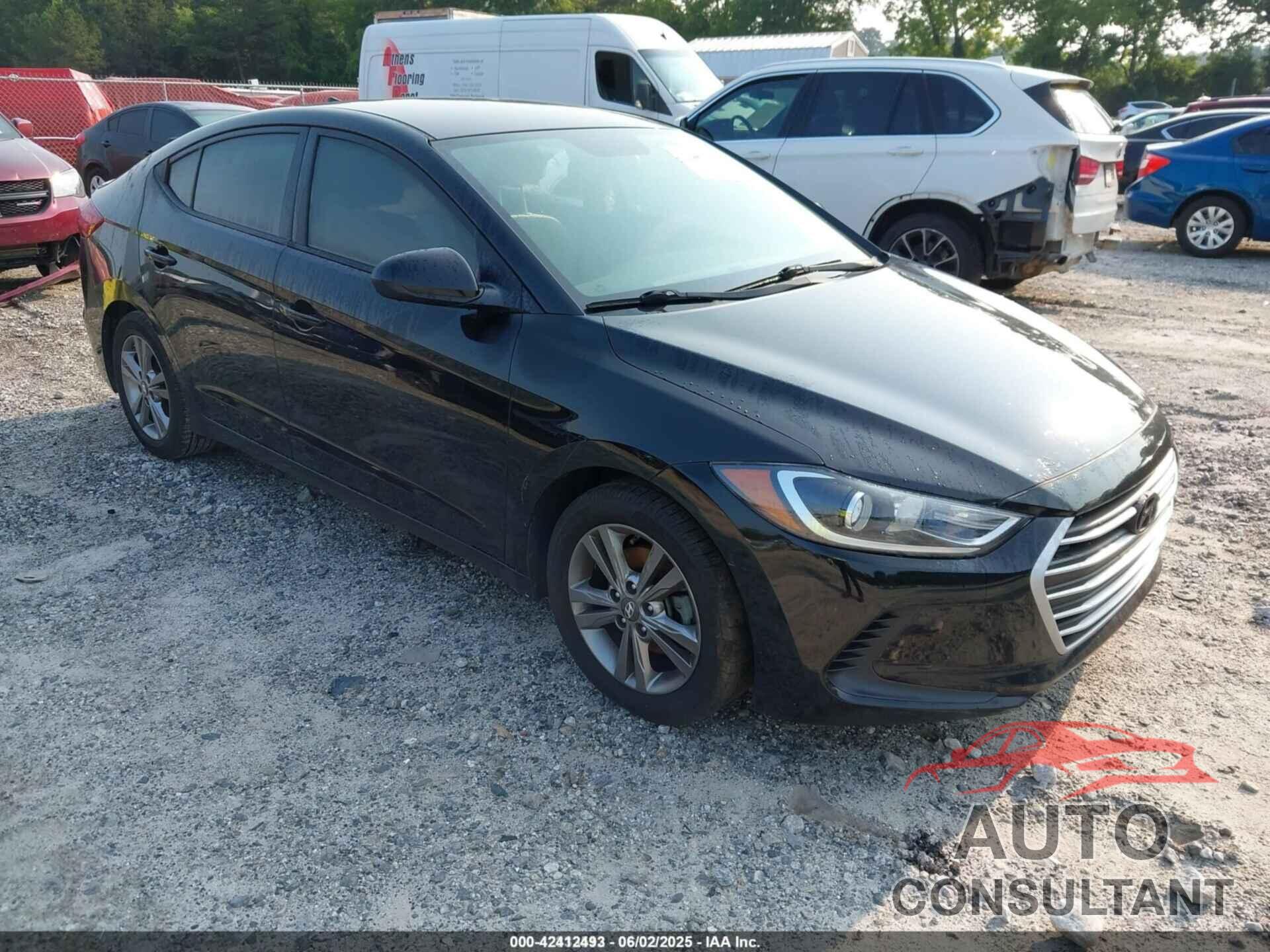 HYUNDAI ELANTRA 2018 - KMHD84LFXJU612665