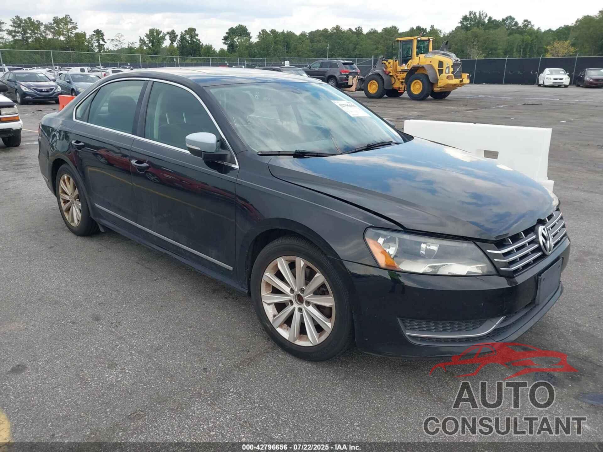 VOLKSWAGEN PASSAT 2013 - 1VWCP7A35DC038898