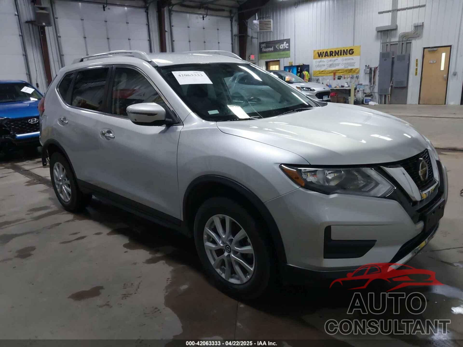 NISSAN ROGUE 2018 - 5N1AT2MV8JC709302