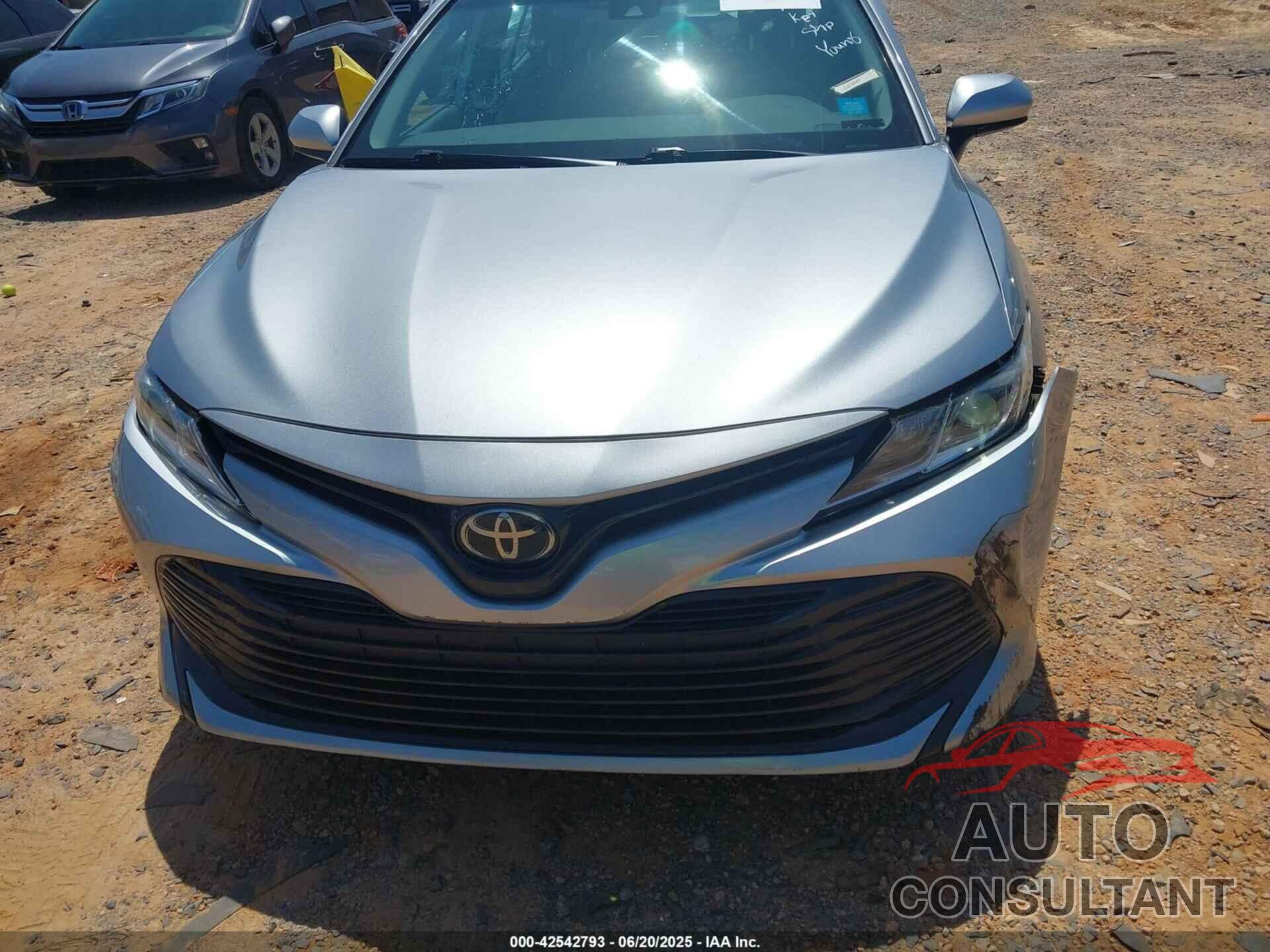 TOYOTA CAMRY 2019 - 4T1B11HK9KU756290
