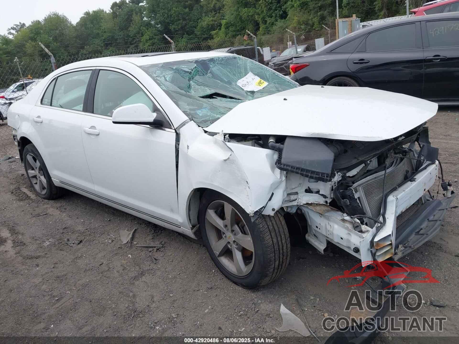 CHEVROLET MALIBU 2011 - 1G1ZC5E12BF382506