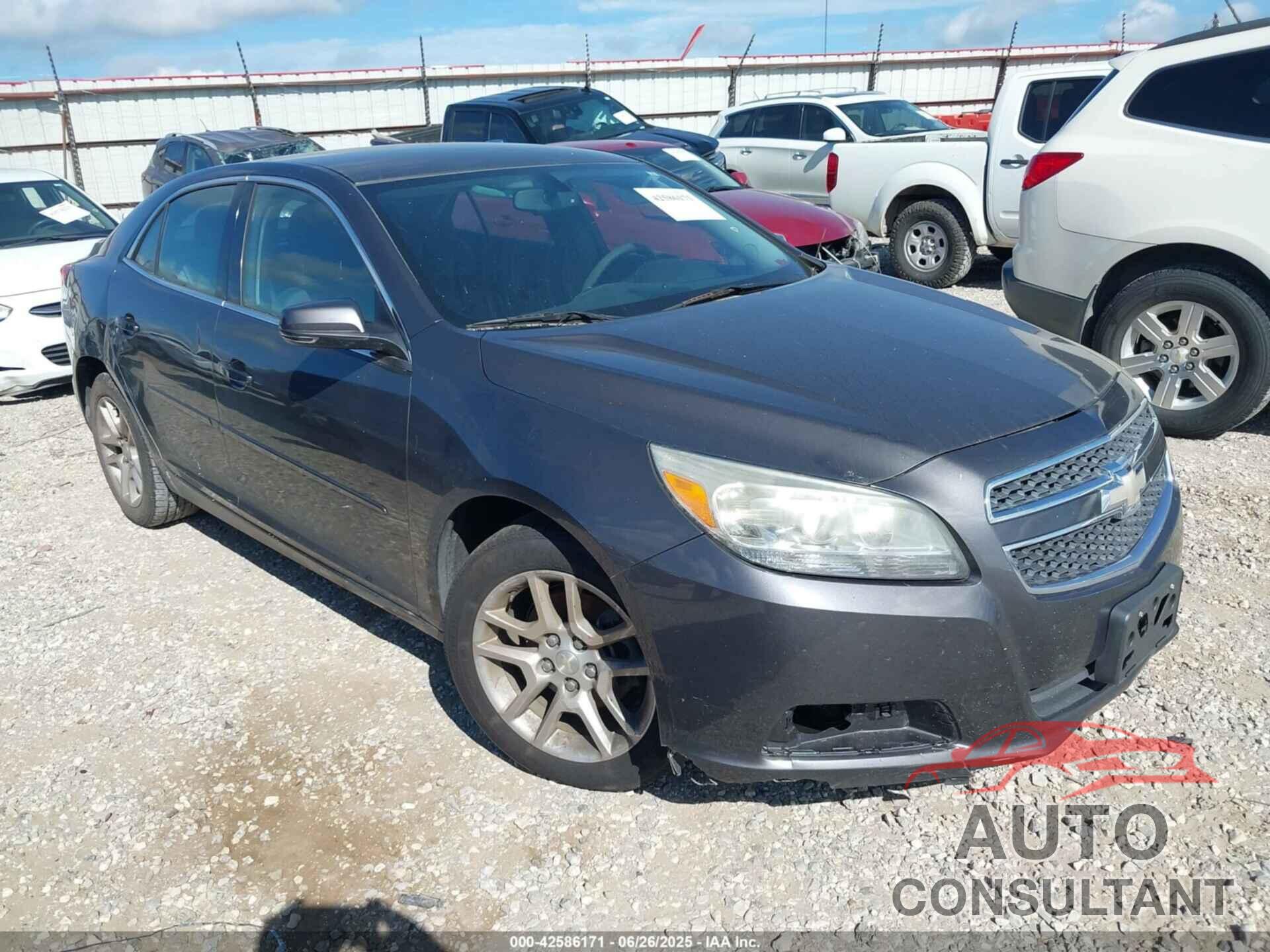 CHEVROLET MALIBU 2013 - 1G11C5SAXDF228596