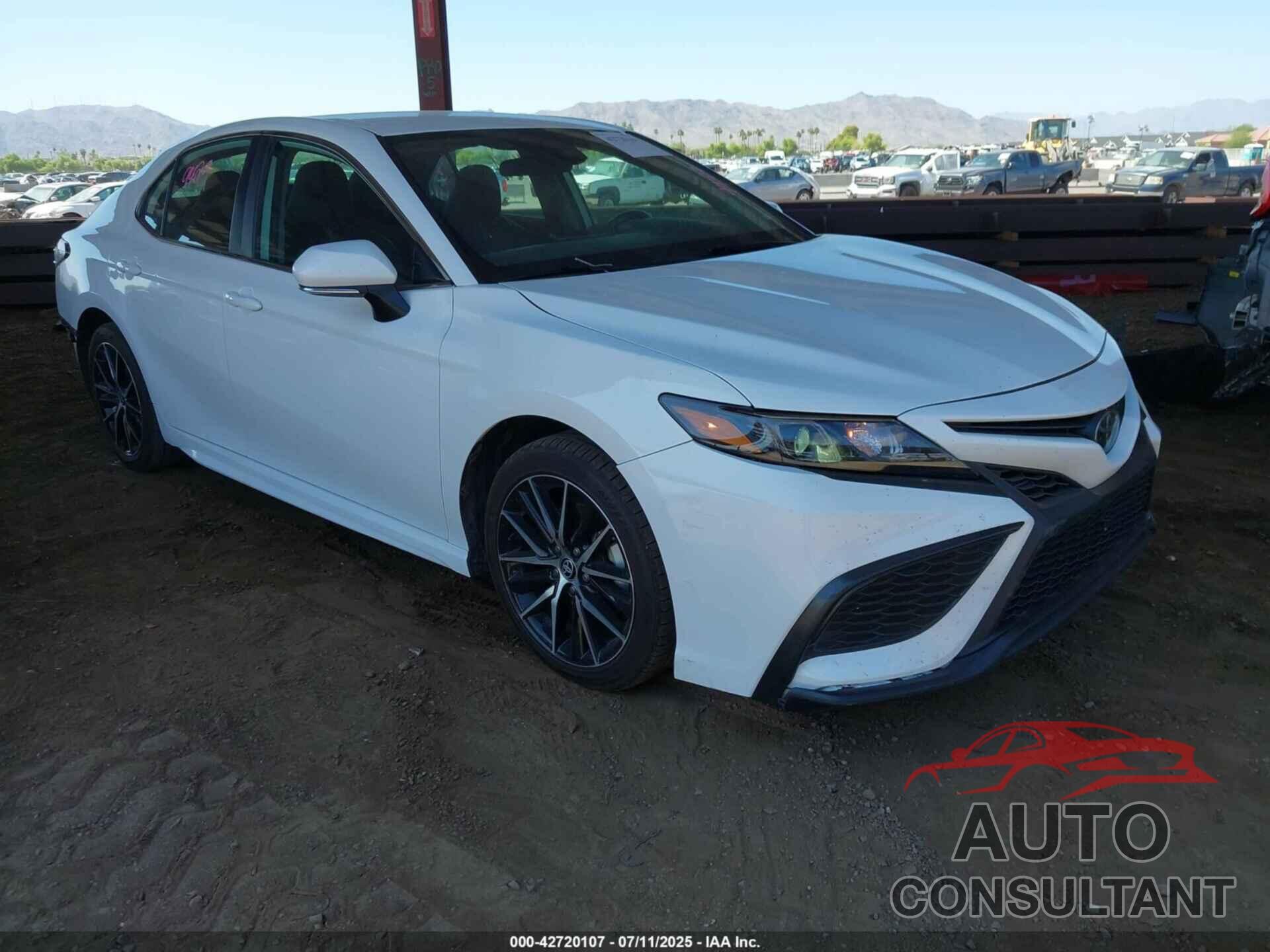TOYOTA CAMRY 2024 - 4T1G11AK6RU857801