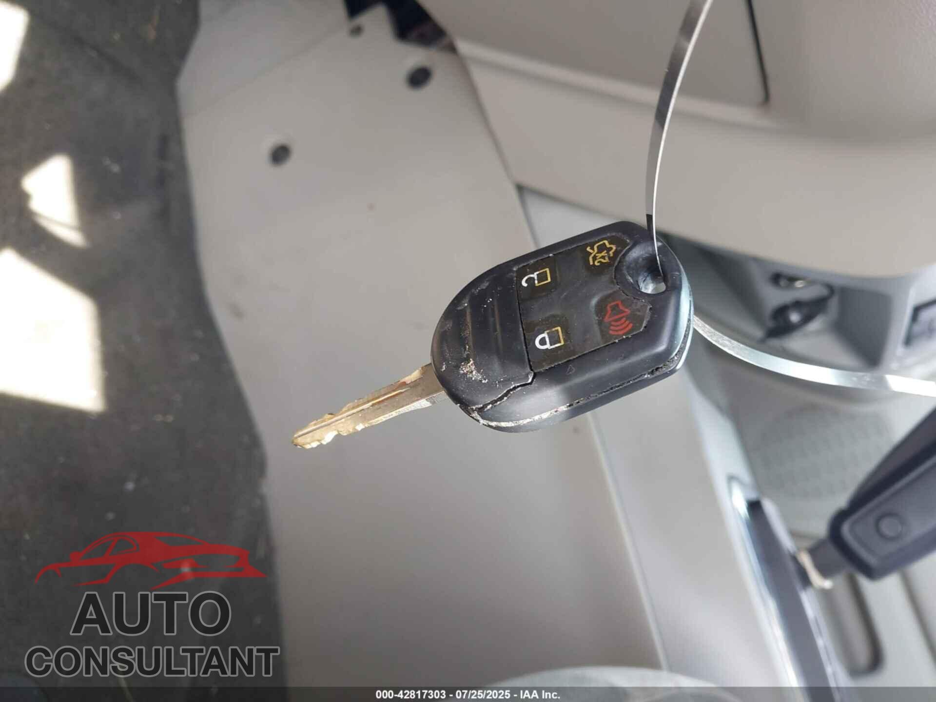 FORD ESCAPE 2012 - 1FMCU9D75CKB92436