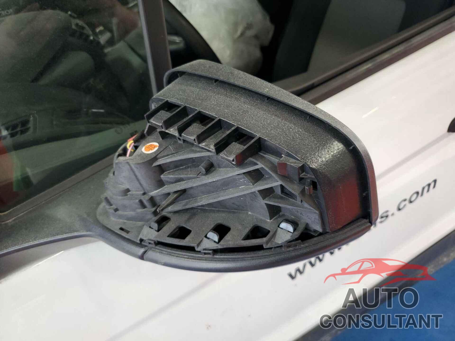 FORD TRANSIT CONNECT 2020 - NM0LS7E29L1479721