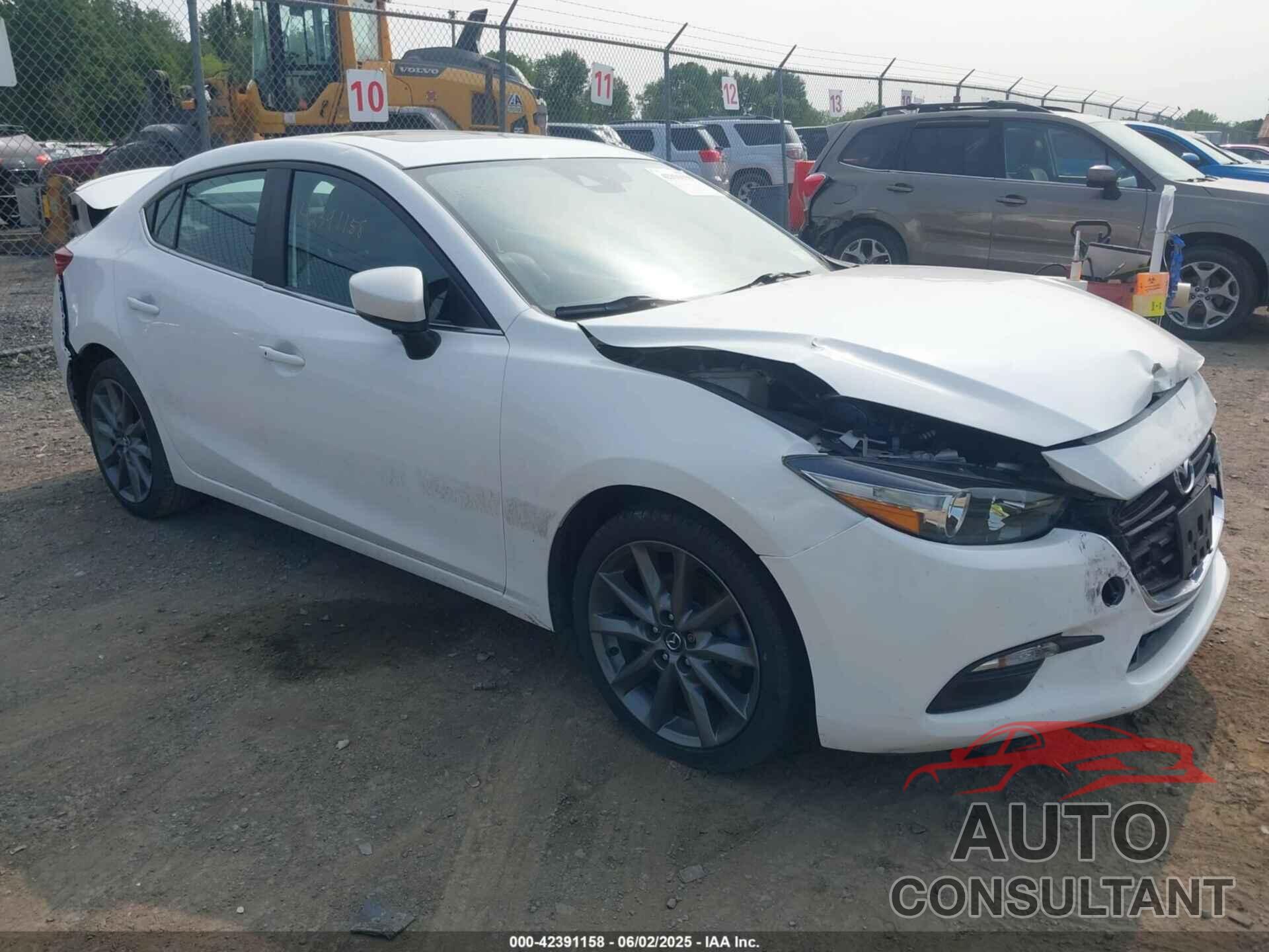 MAZDA MAZDA3 2018 - 3MZBN1V36JM165209