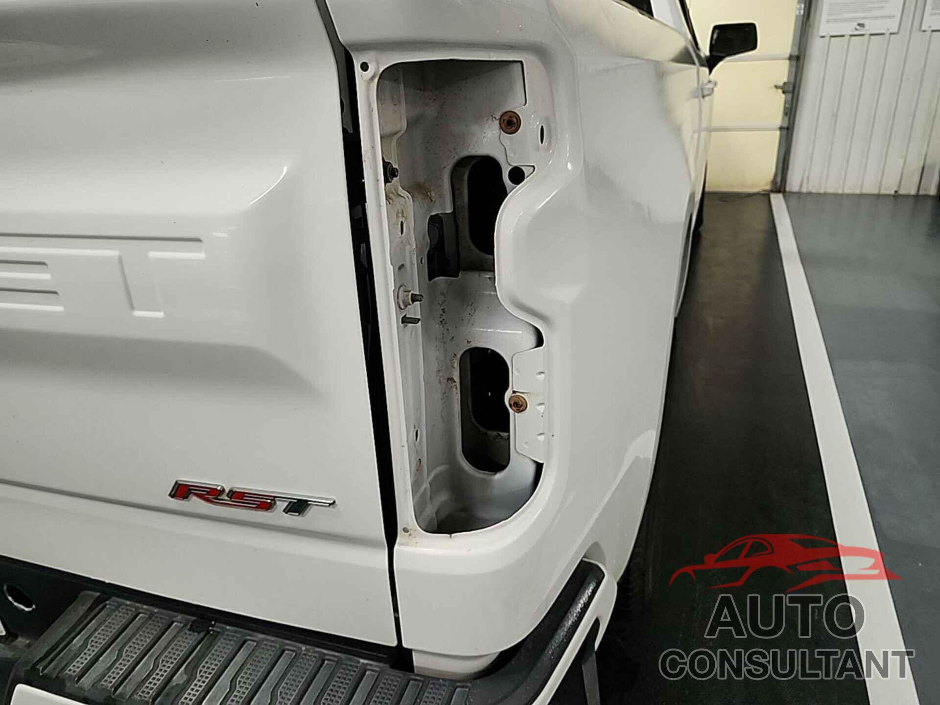 CHEVROLET SILVERADO 1500 2019 - 1GCPWDED9KZ291032