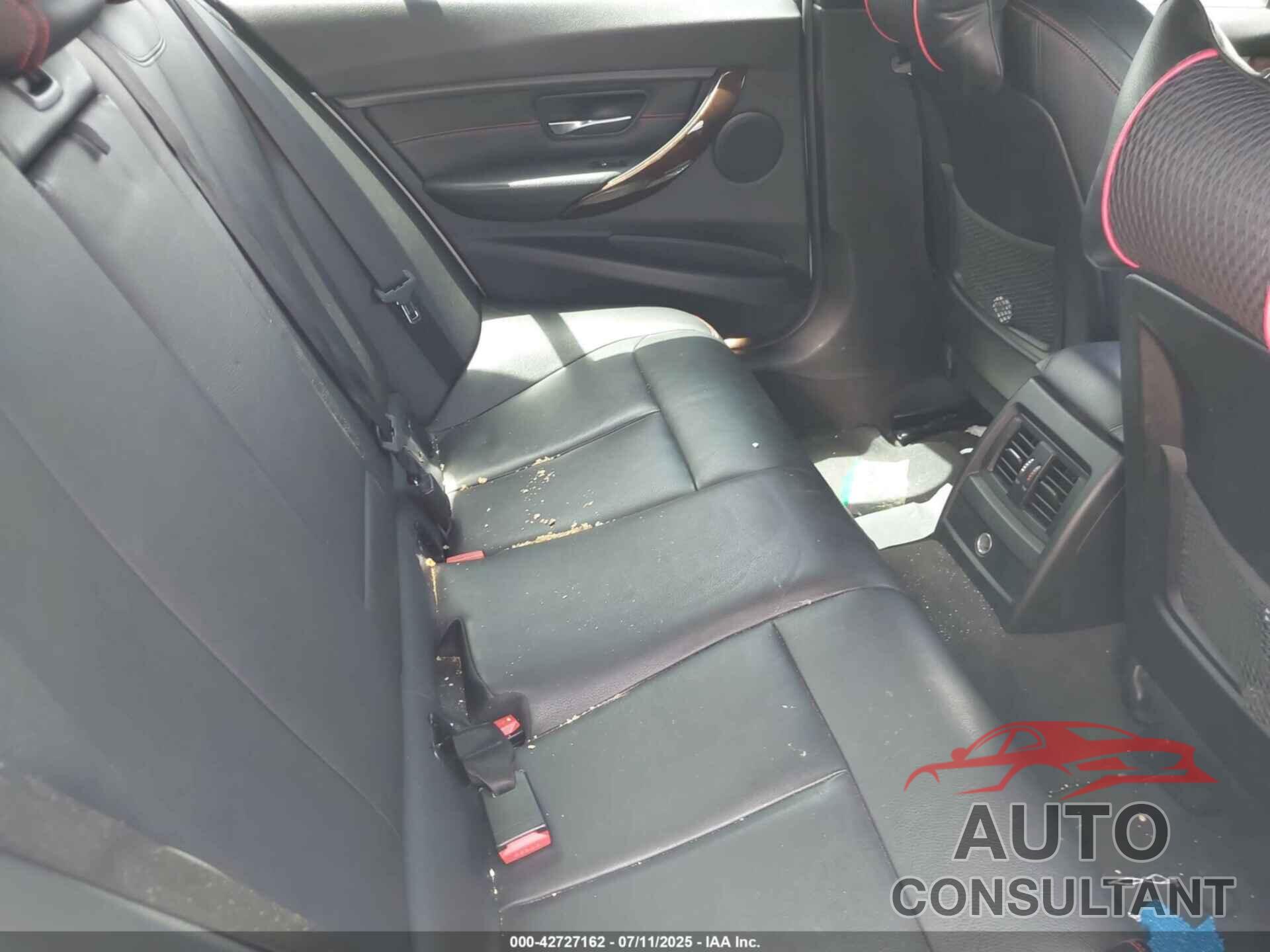 BMW 328I 2015 - WBA3A5G58FNS91140