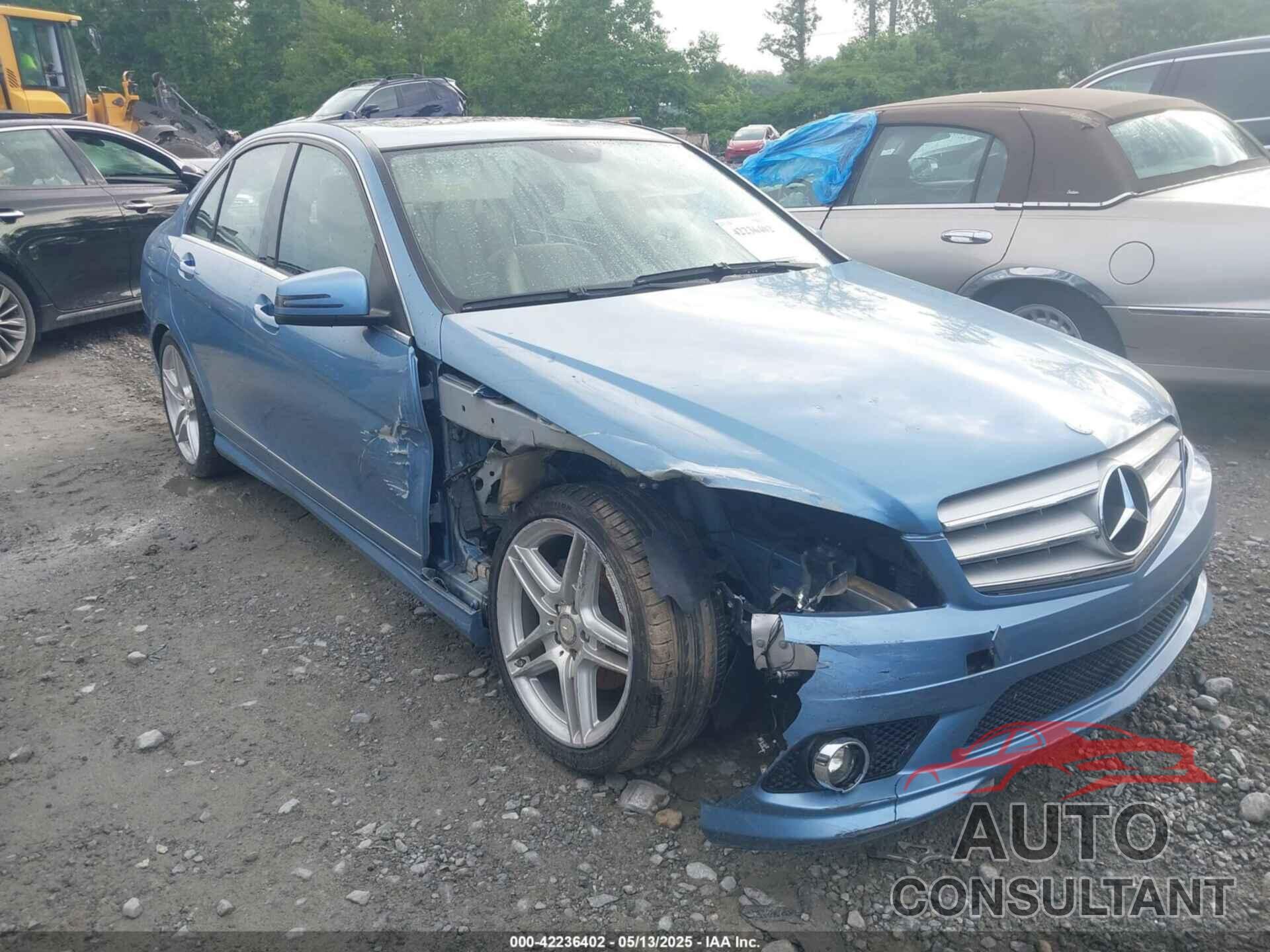 MERCEDES-BENZ C 300 2010 - WDDGF5EB8AR095480