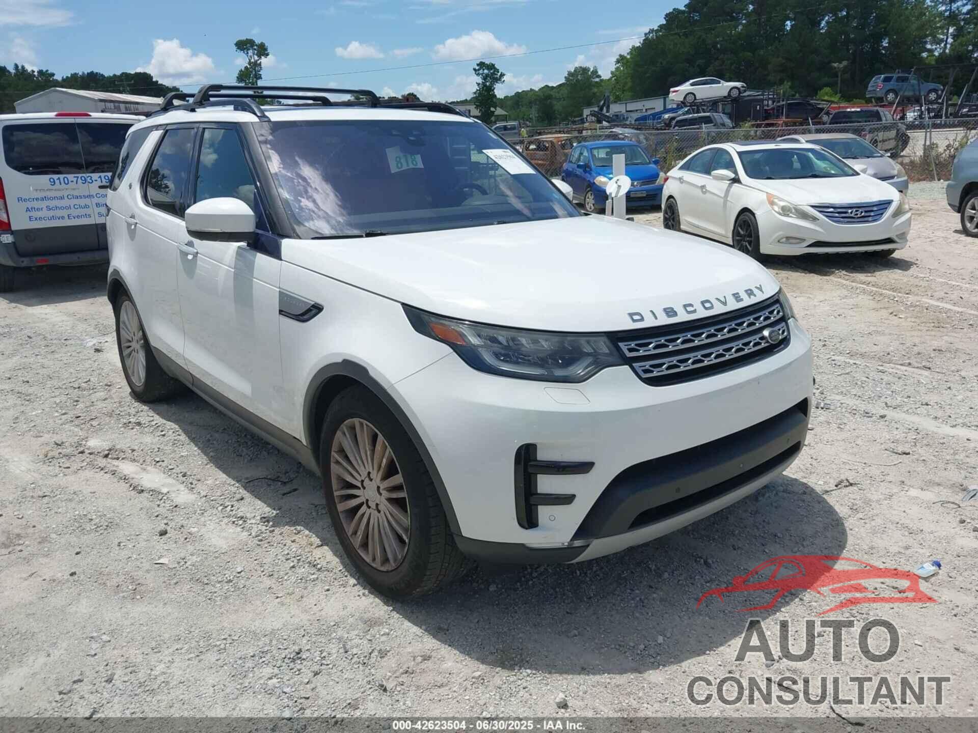 LAND ROVER DISCOVERY 2017 - SALRHBBV1HA021393