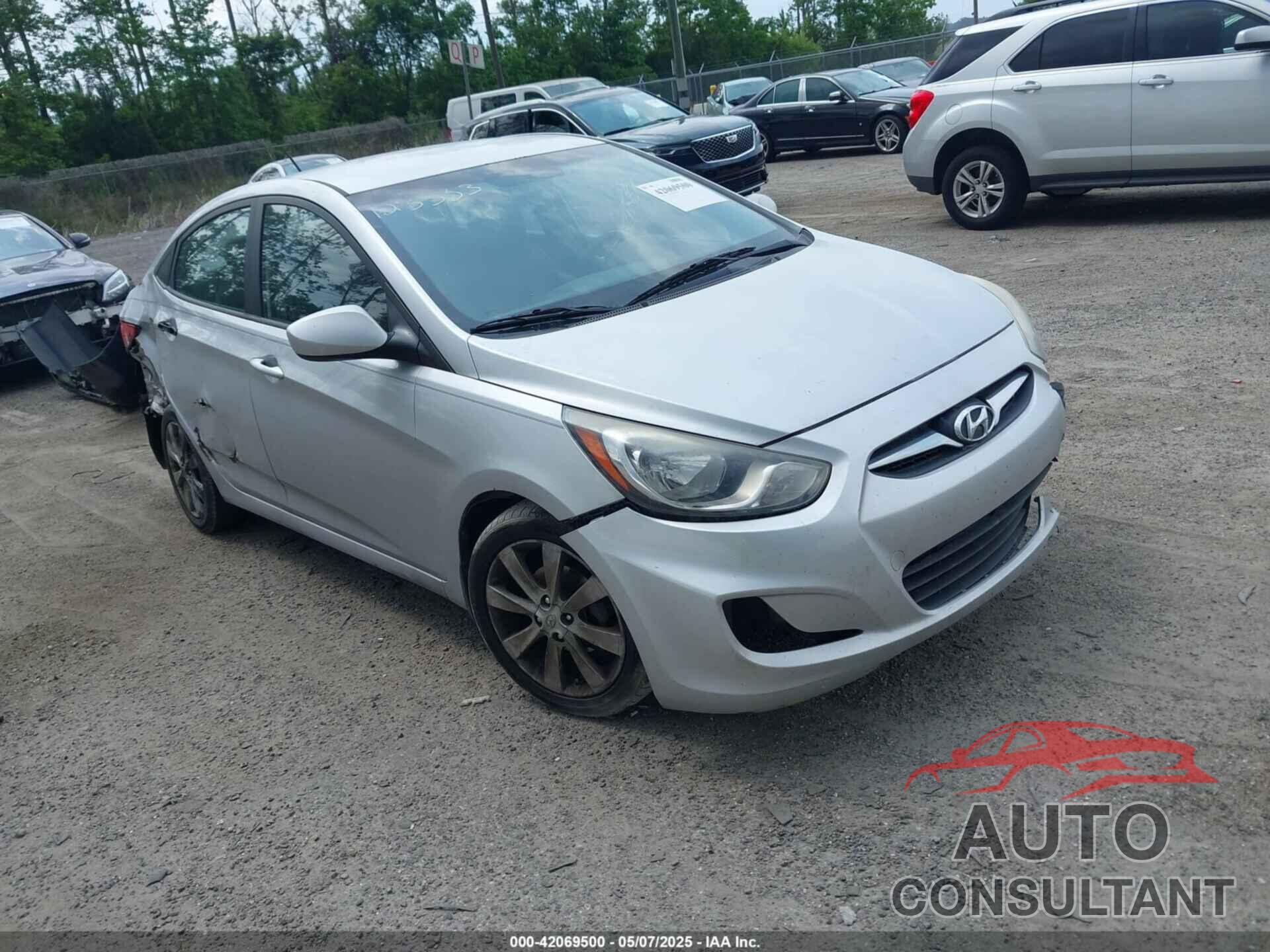 HYUNDAI ACCENT 2013 - KMHCU4AE1DU354901