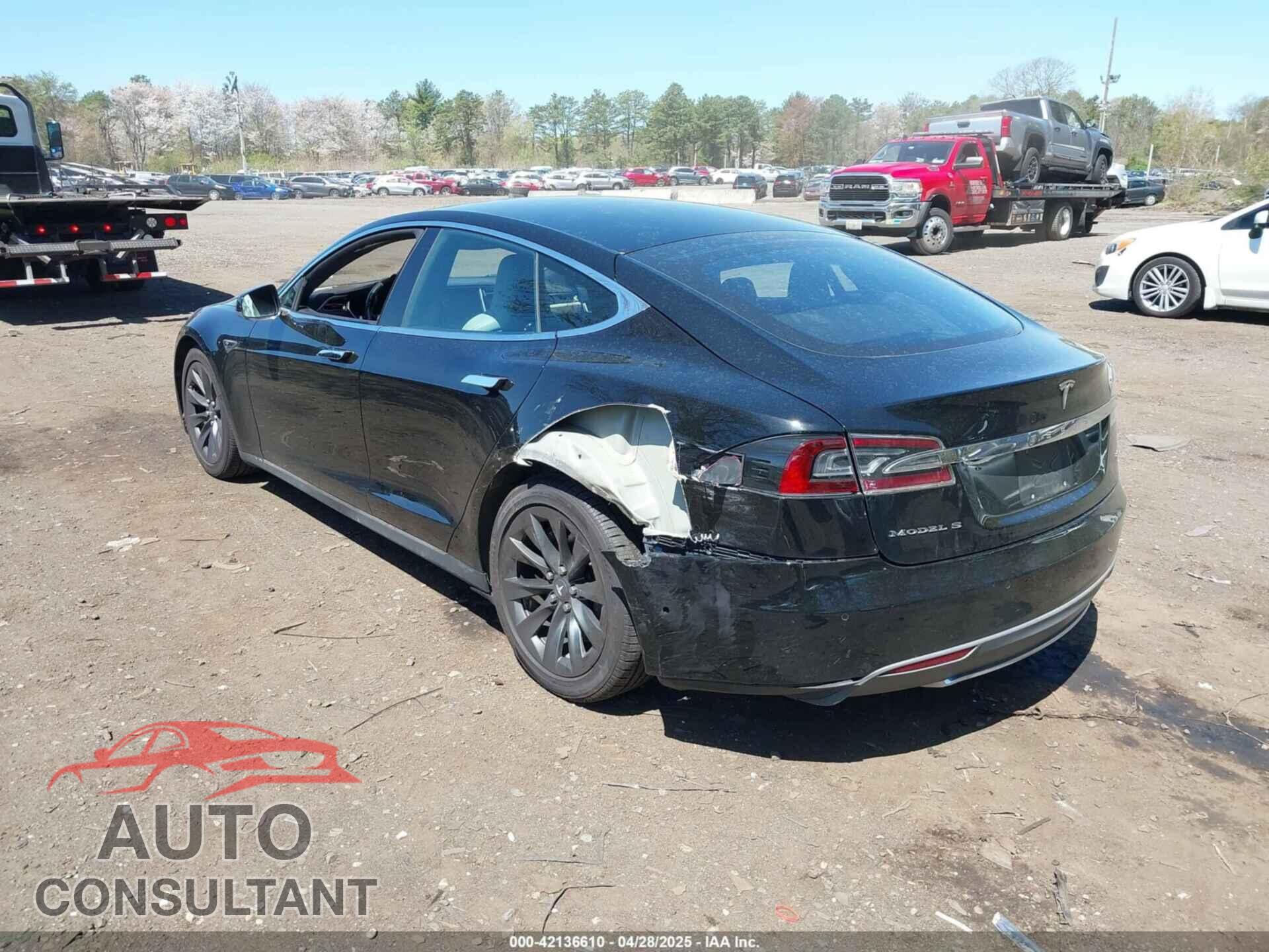 TESLA MODEL S 2015 - 5YJSA1H16FF084215
