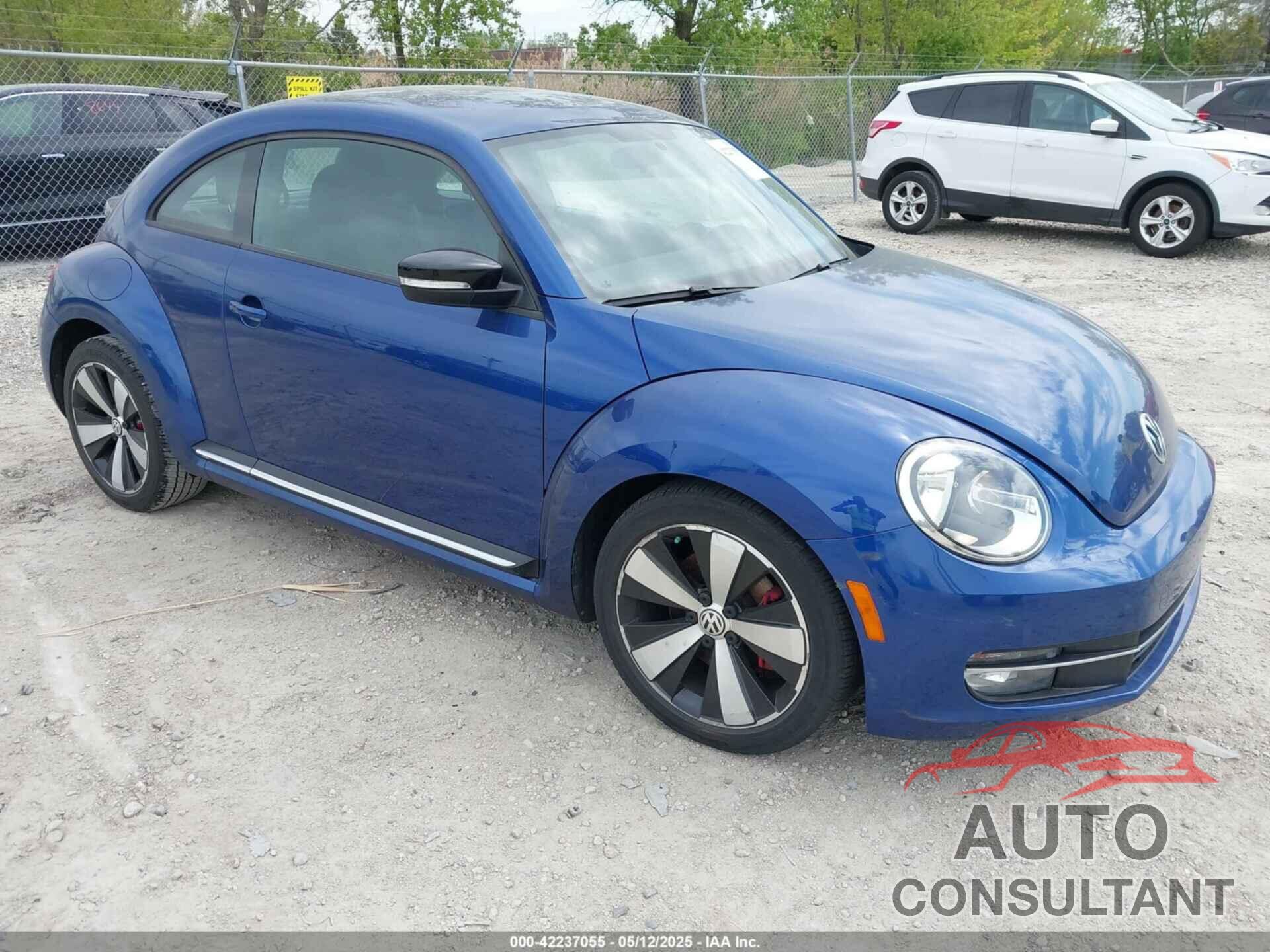 VOLKSWAGEN BEETLE 2012 - 3VWVA7AT4CM624208