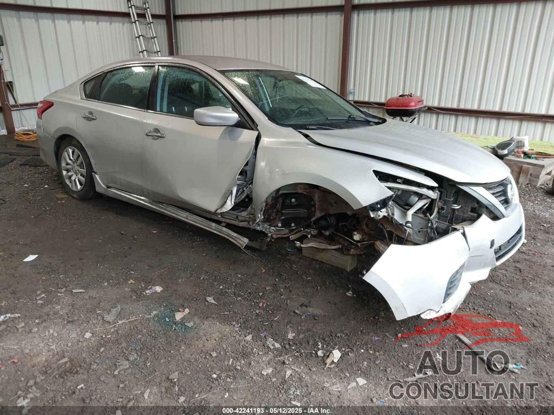 NISSAN ALTIMA 2017 - 1N4AL3AP4HC234196
