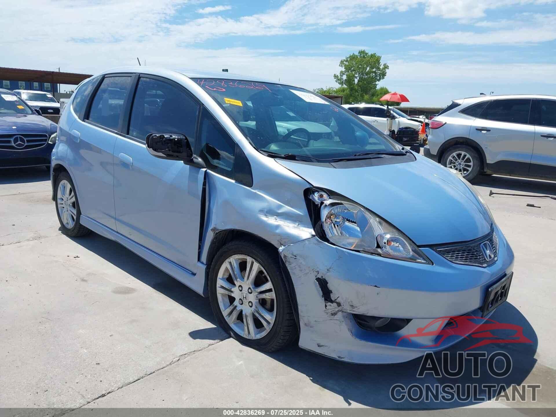 HONDA FIT 2010 - JHMGE8H47AC006964