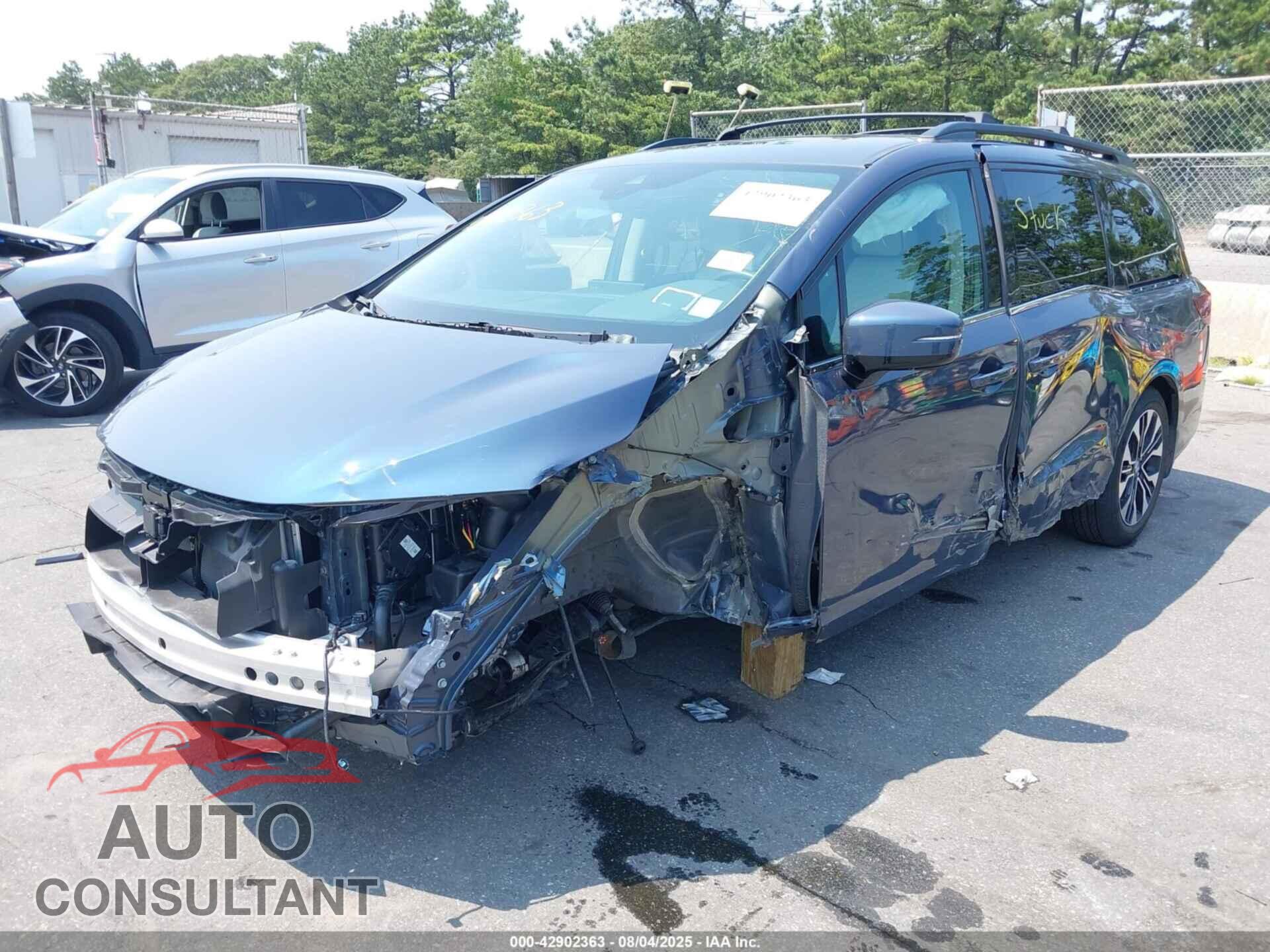 HONDA ODYSSEY 2025 - 5FNRL6H92SB043473