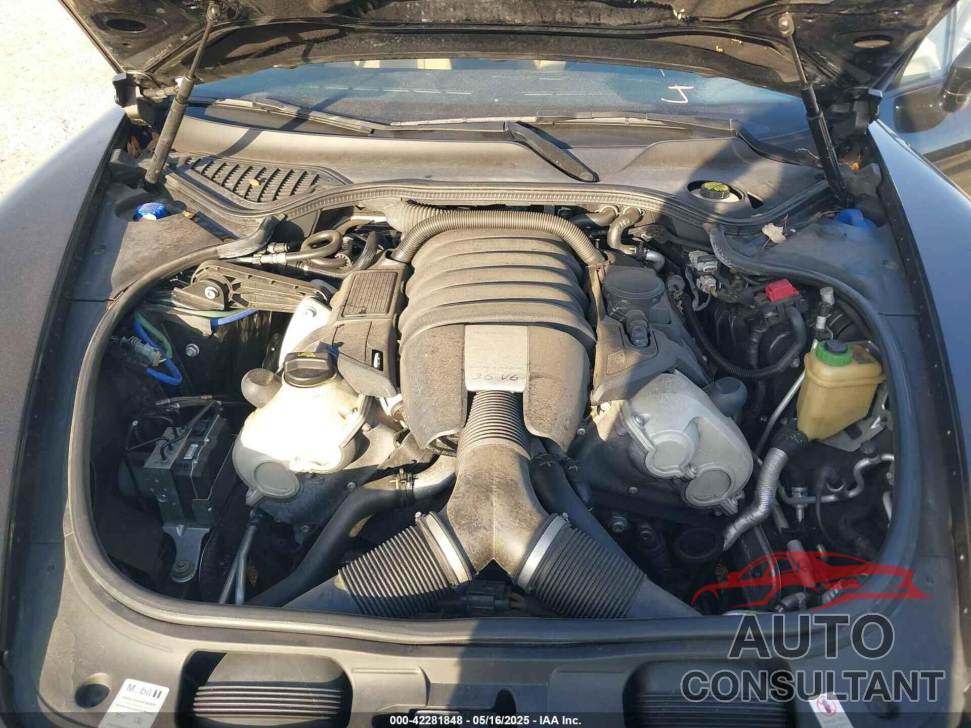 PORSCHE PANAMERA 2016 - WP0AA2A79GL004758