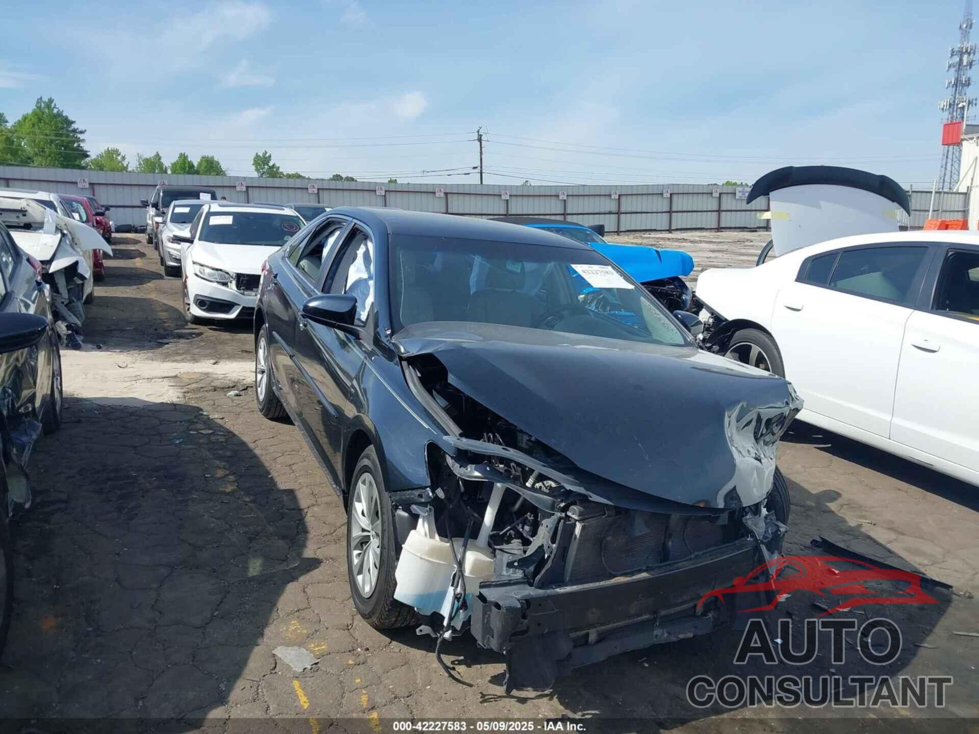 TOYOTA CAMRY 2017 - 4T1BF1FK9HU288588
