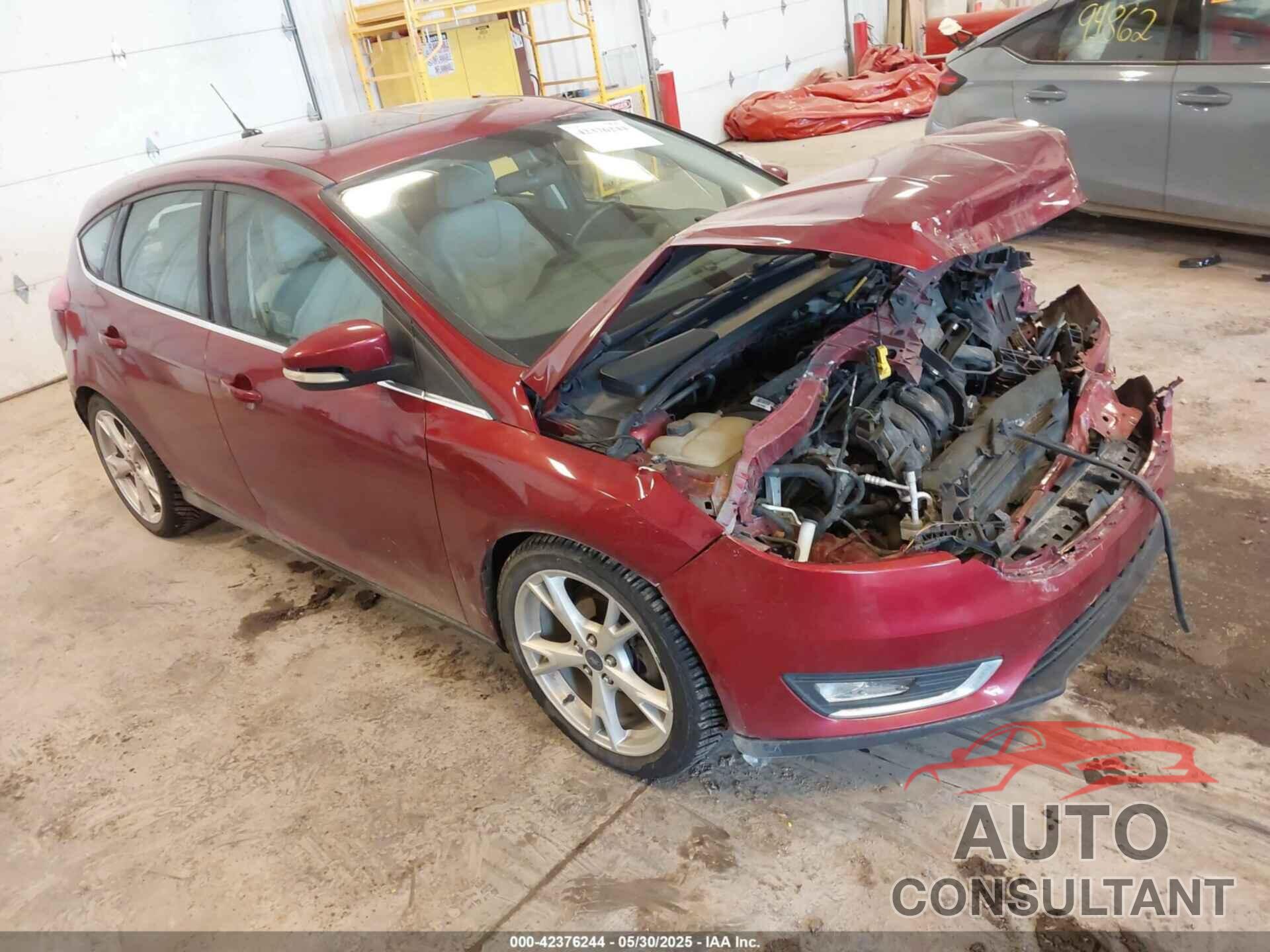 FORD FOCUS 2015 - 1FADP3N23FL293138