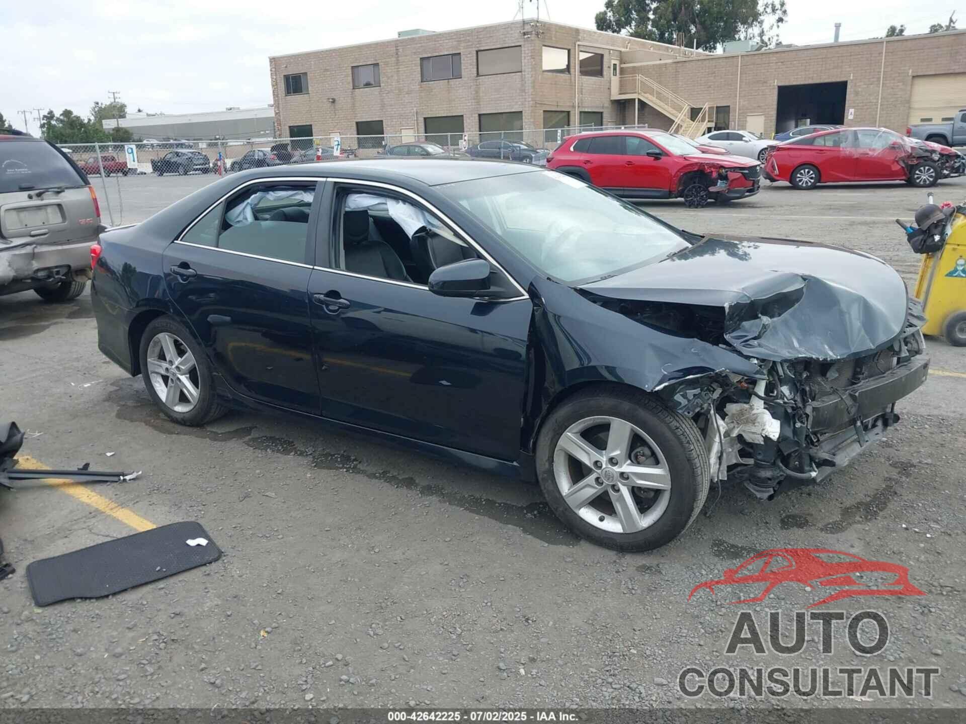 TOYOTA CAMRY 2012 - 4T1BF1FK0CU185780