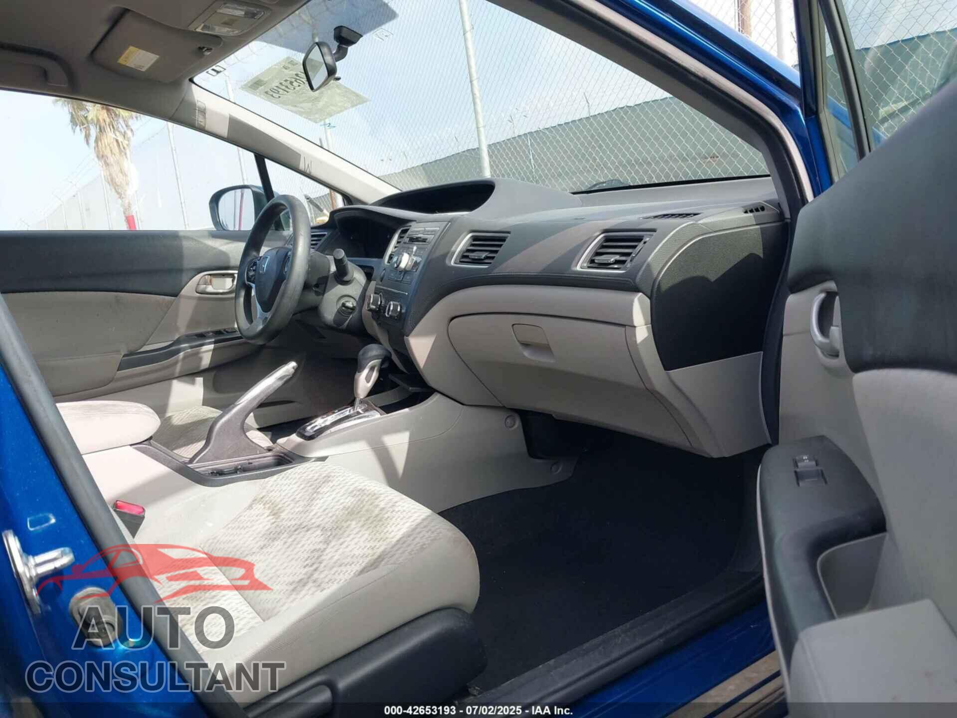 HONDA CIVIC 2014 - 19XFB2F5XEE247155