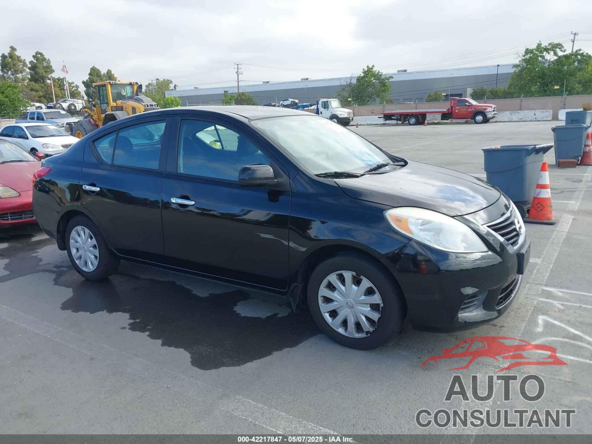 NISSAN VERSA 2013 - 3N1CN7AP4DL861874