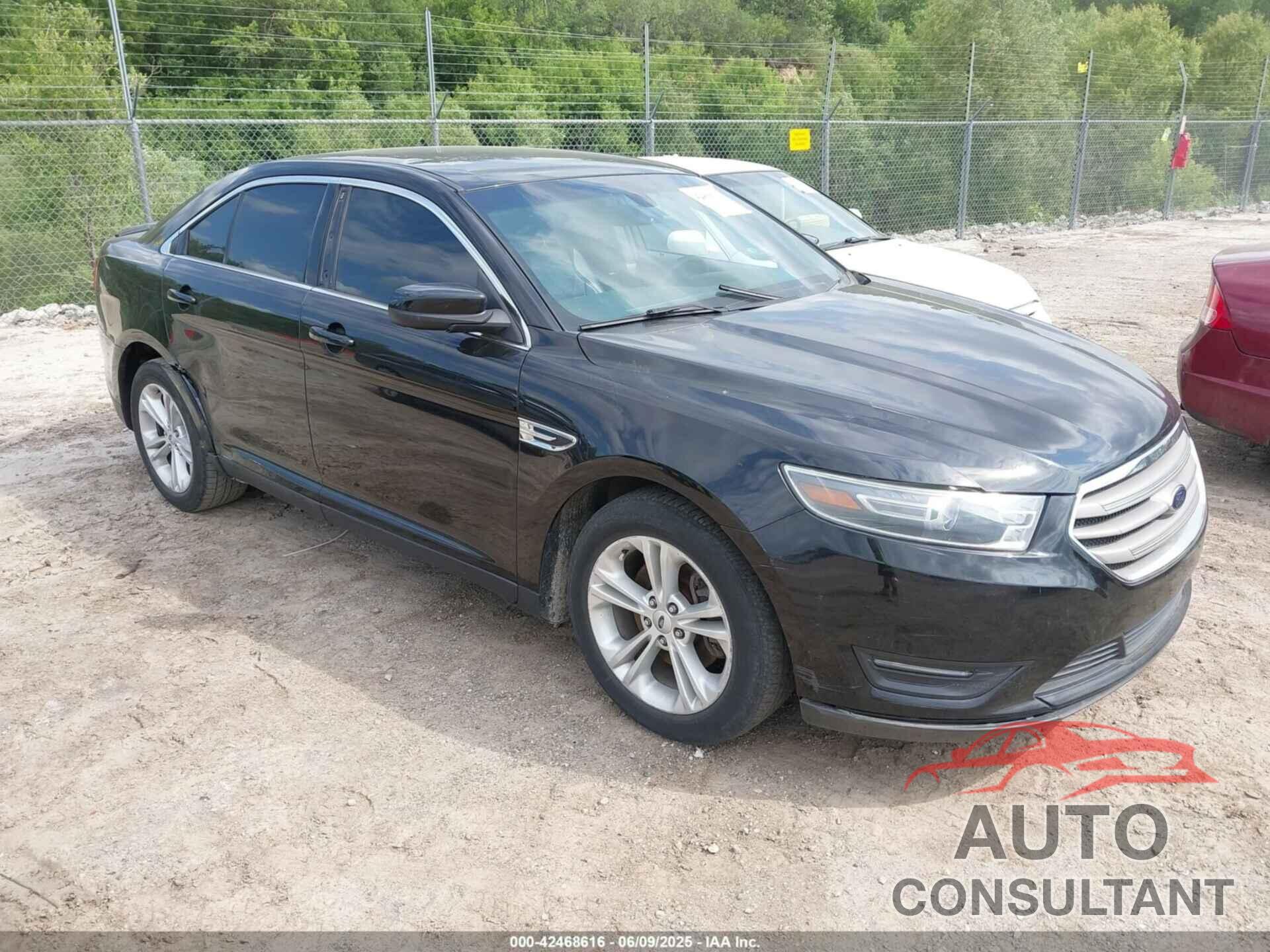 FORD TAURUS 2016 - 1FAHP2E82GG156346