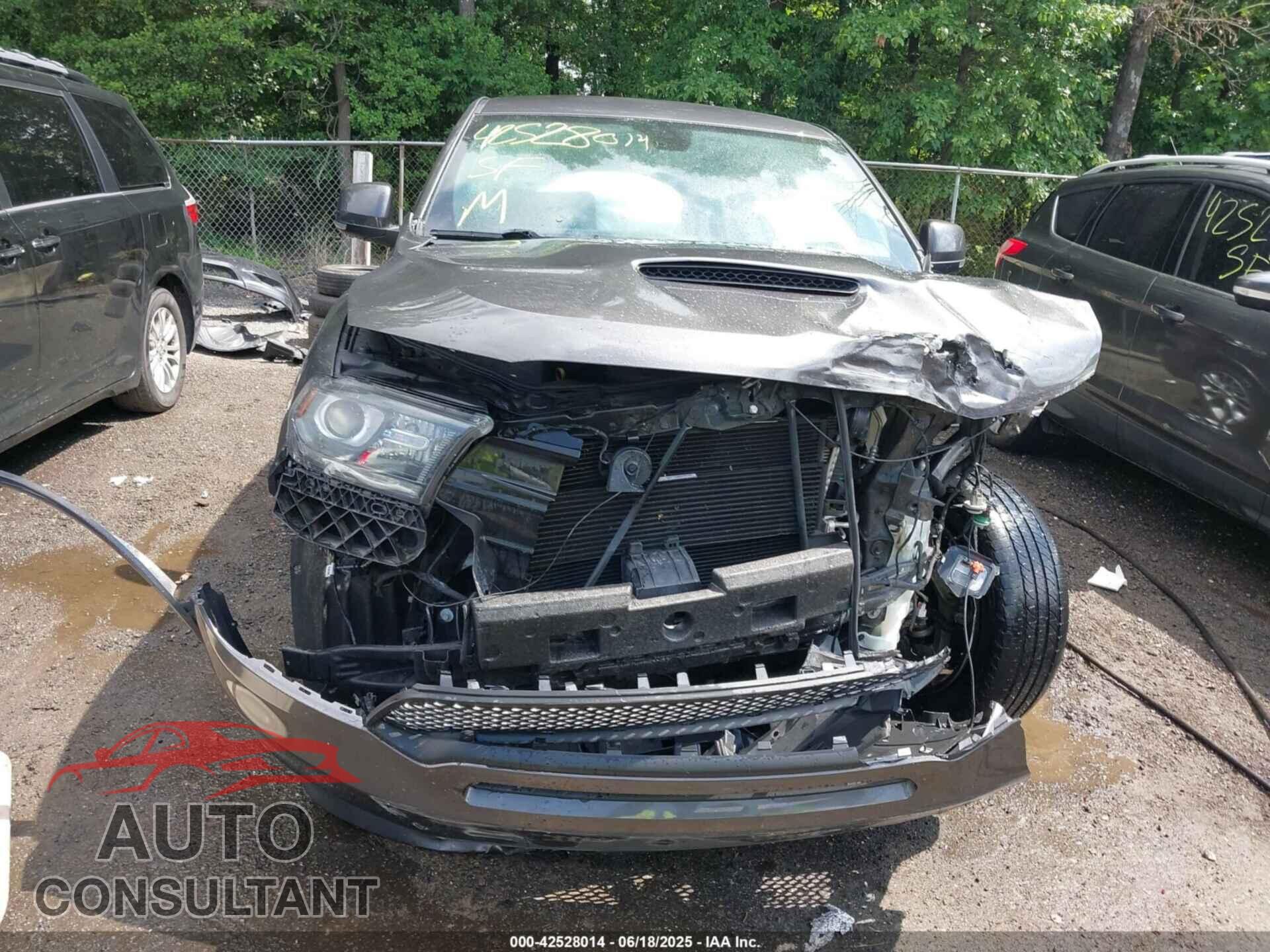 DODGE DURANGO 2020 - 1C4SDHCTXLC260040