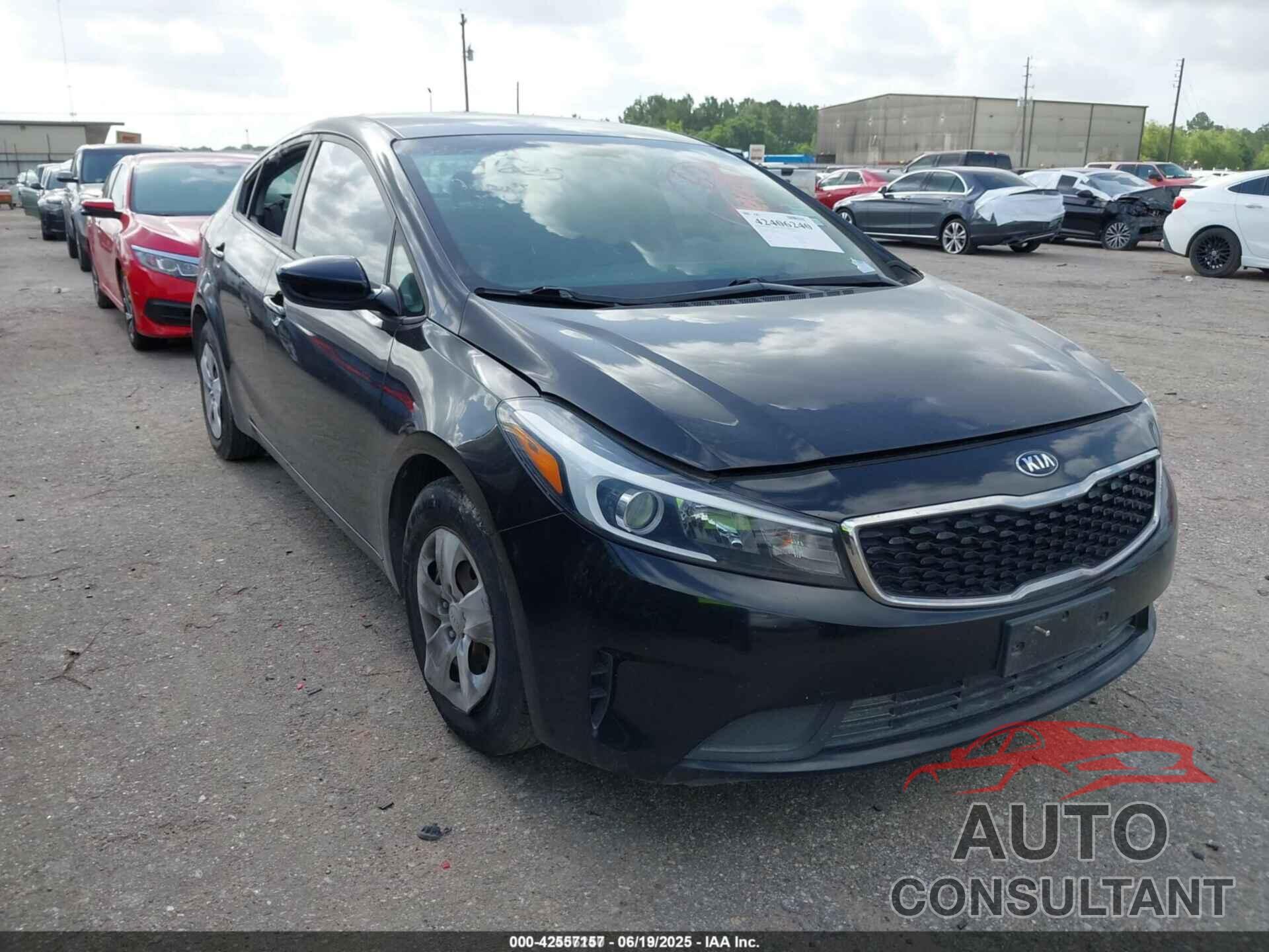 KIA FORTE 2018 - 3KPFL4A73JE203736
