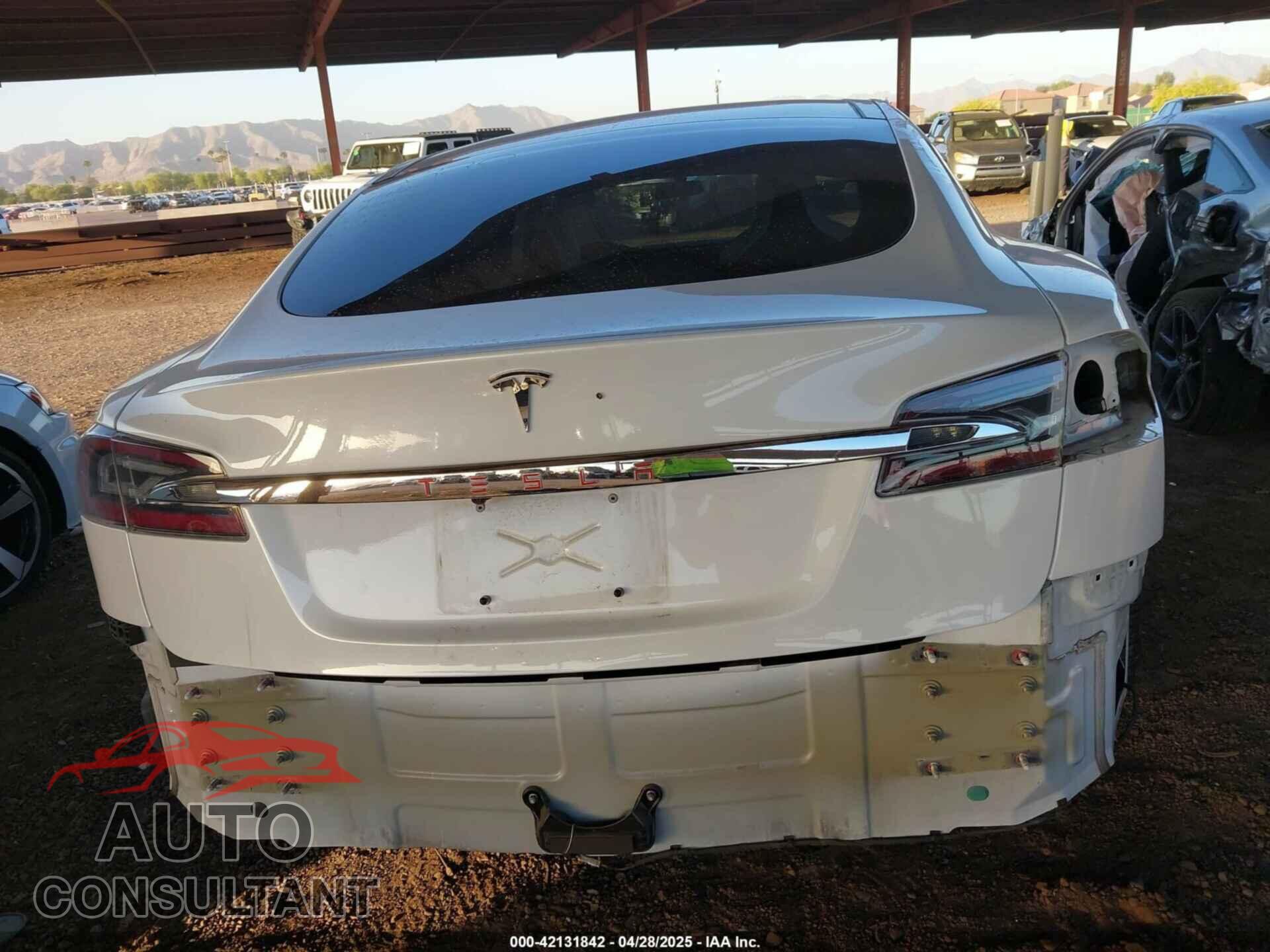 TESLA MODEL S 2018 - 5YJSA1E29JF250488