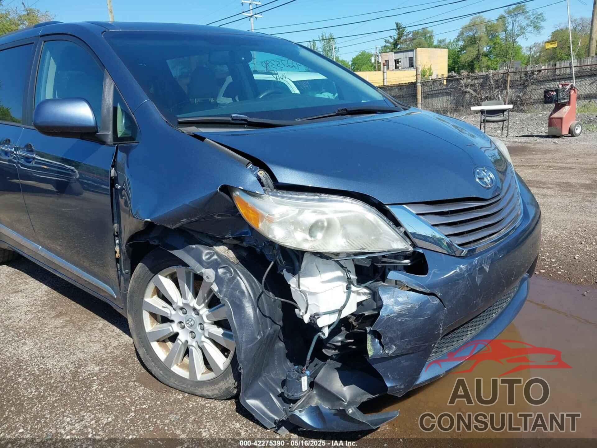 TOYOTA SIENNA 2017 - 5TDDZ3DC4HS156287