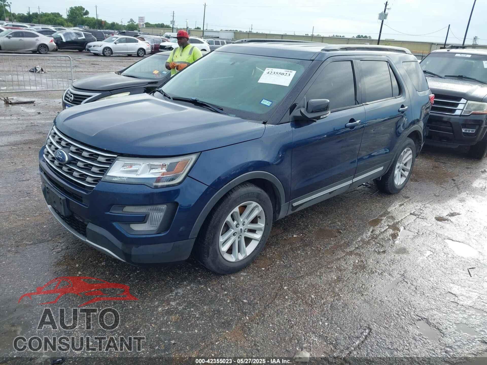 FORD EXPLORER 2017 - 1FM5K7D8XHGC13108