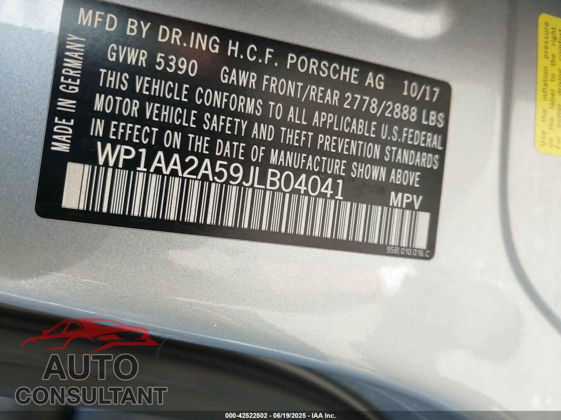 PORSCHE MACAN 2018 - WP1AA2A59JLB04041