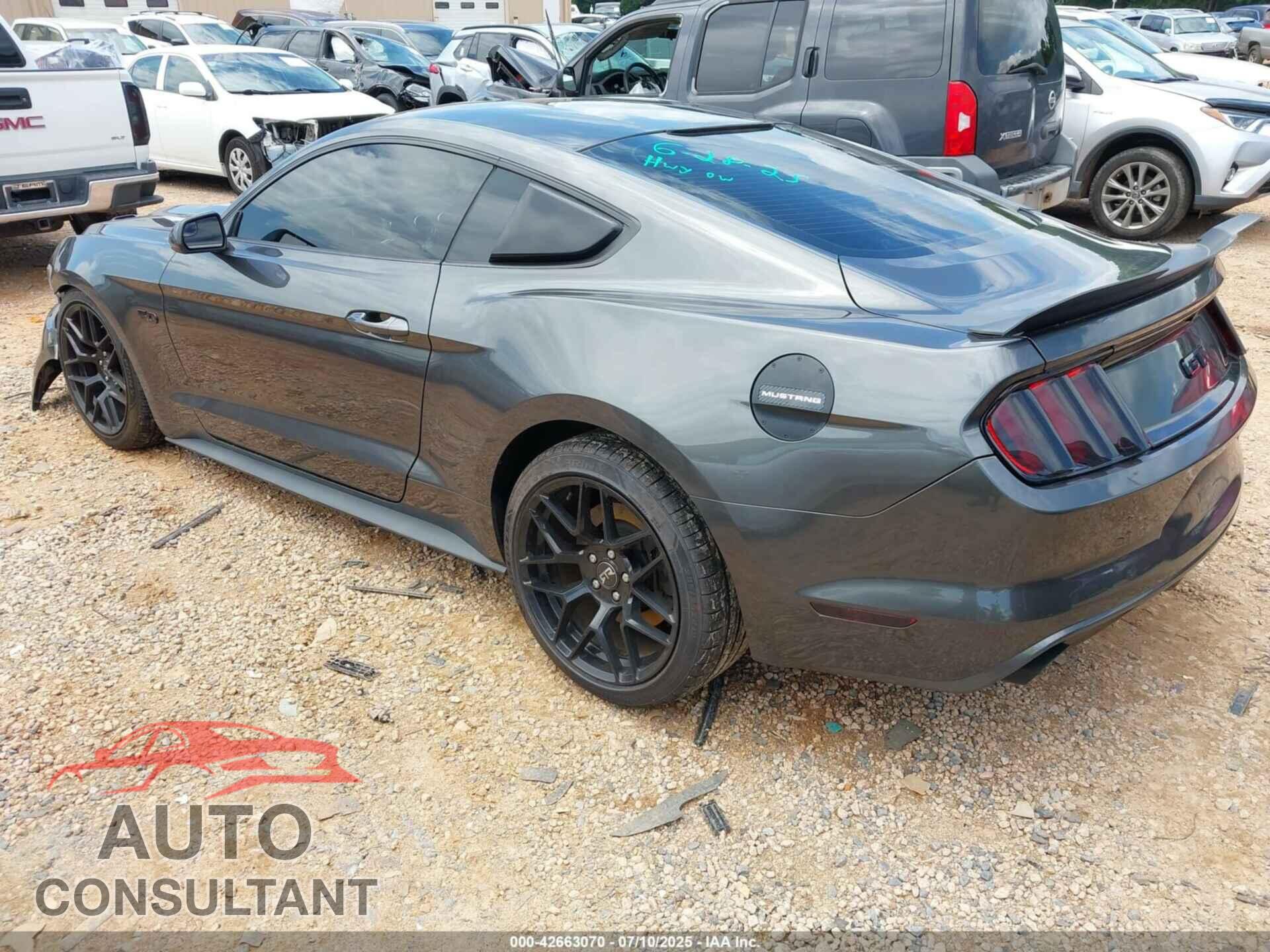 FORD MUSTANG 2017 - 1FA6P8CF7H5351710