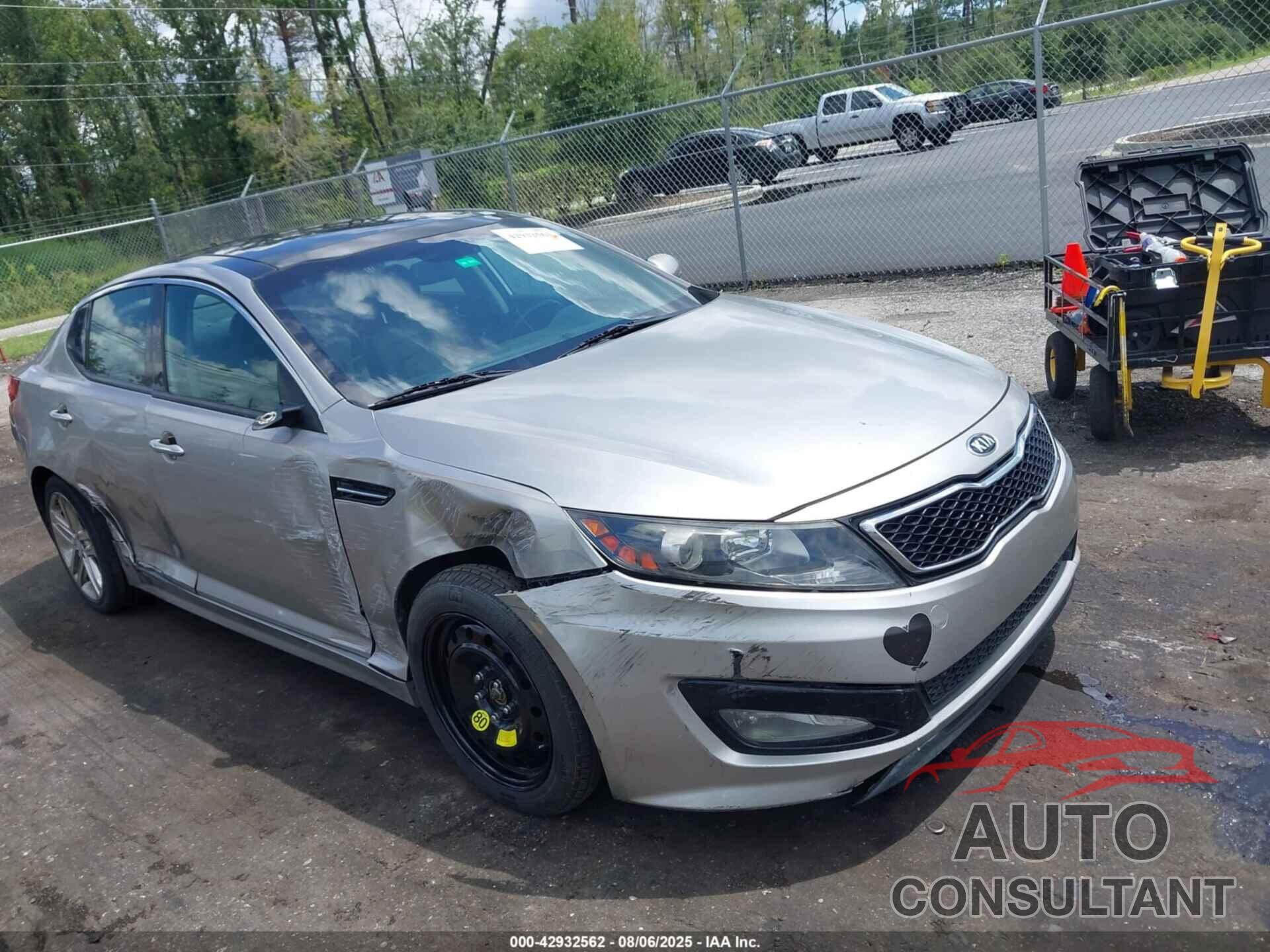 KIA OPTIMA 2011 - KNAGR4A61B5092205