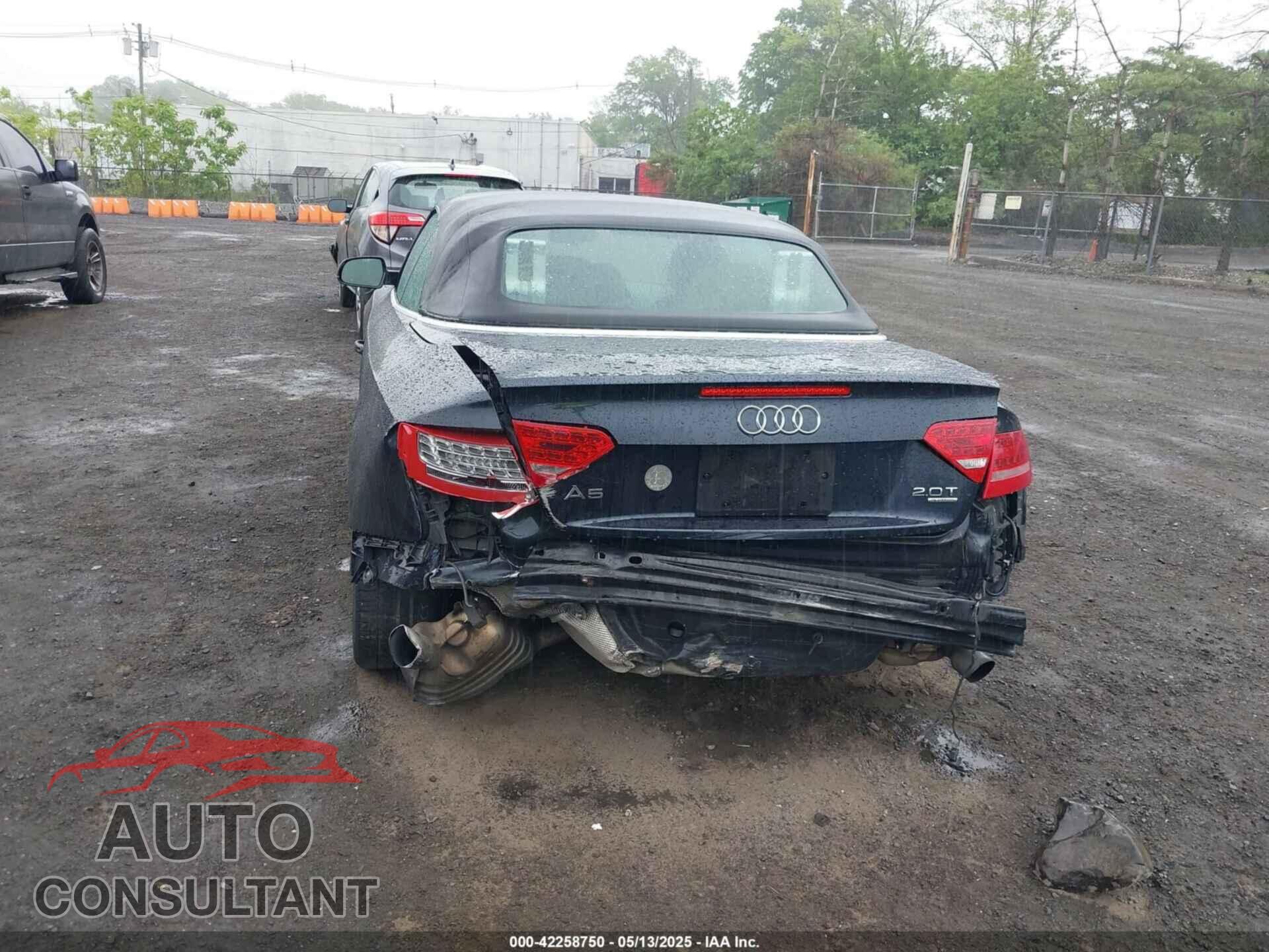AUDI A5 2012 - WAULFAFH9CN002381