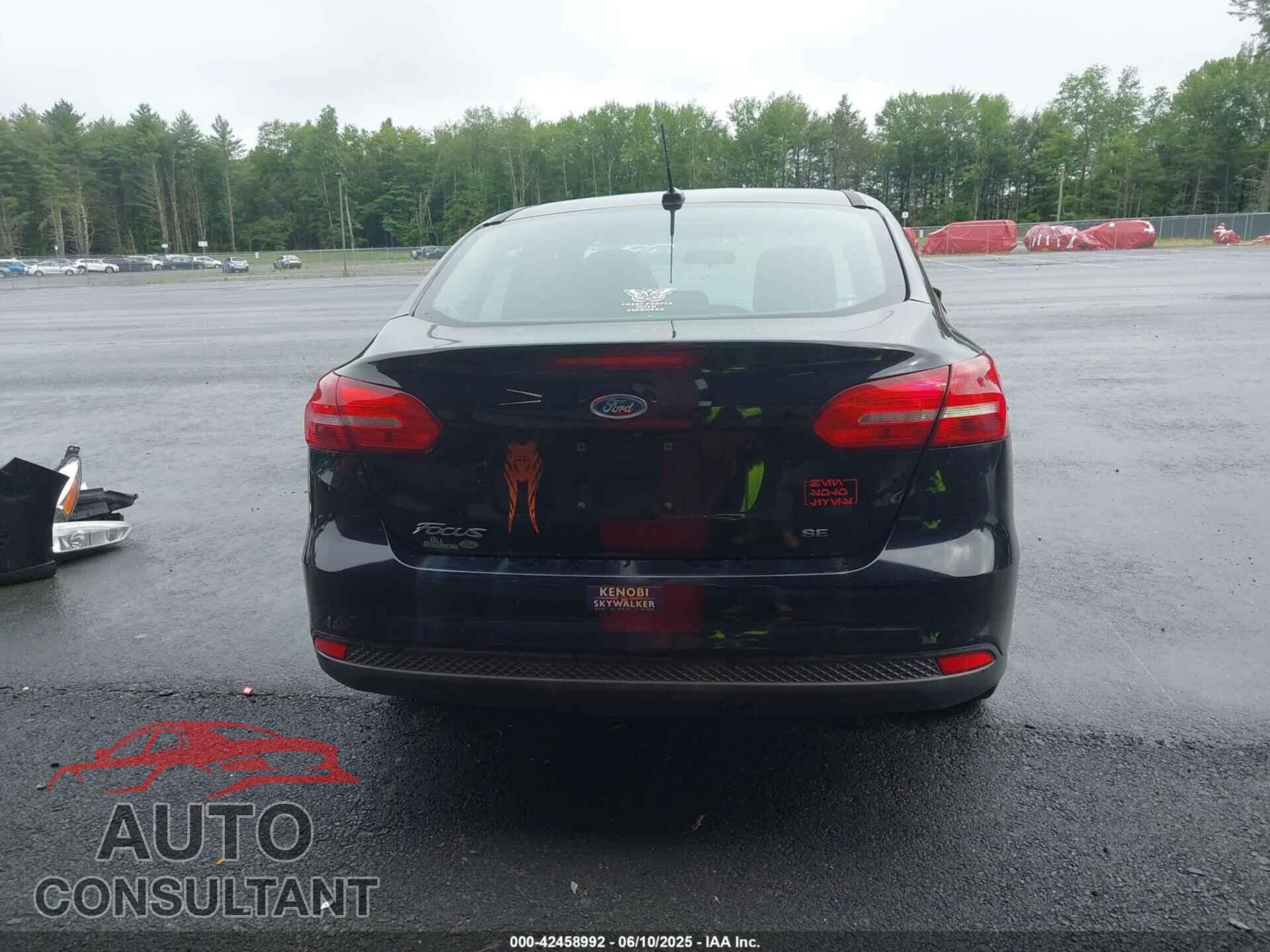 FORD FOCUS 2017 - 1FADP3F23HL293741