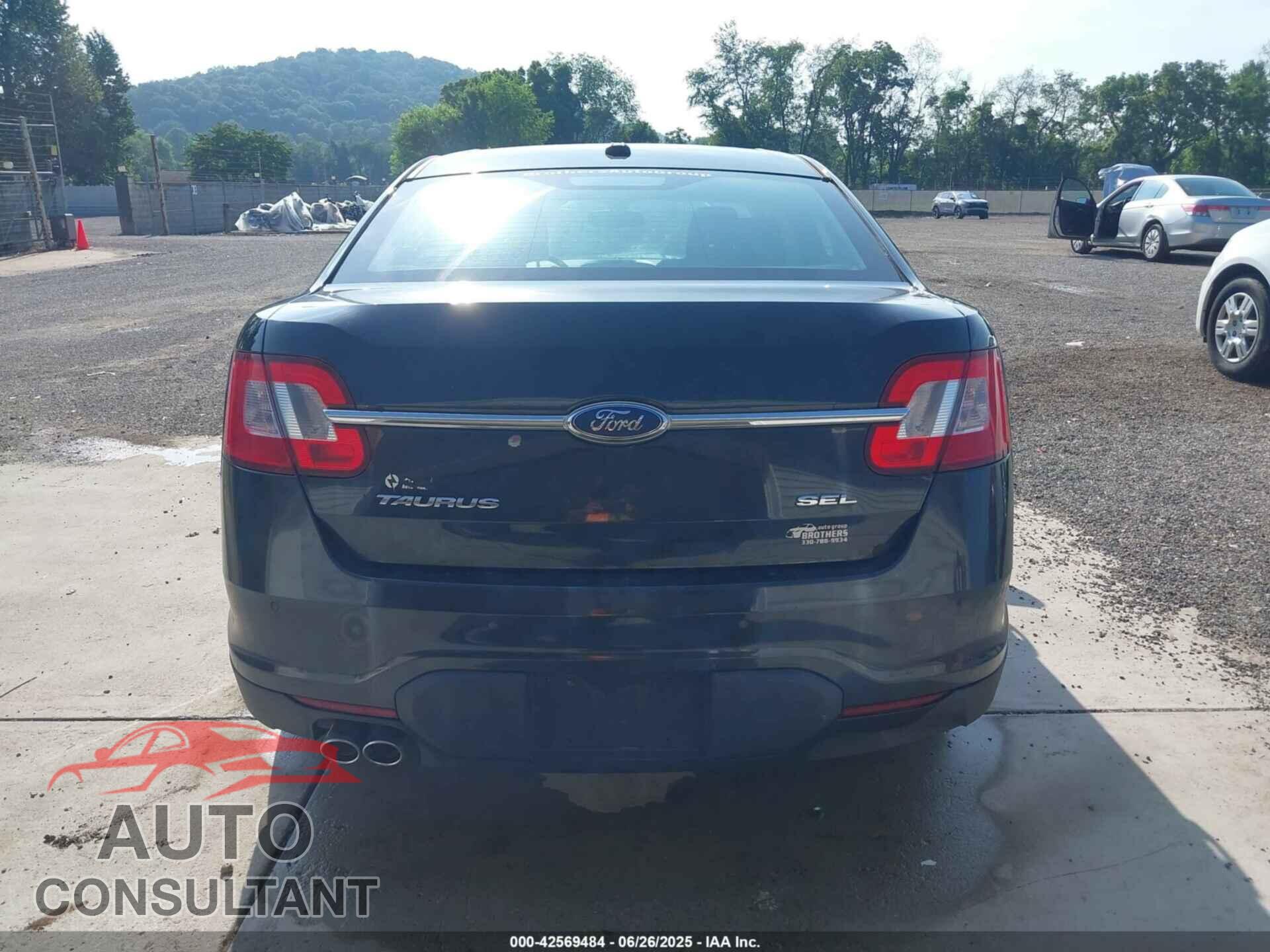 FORD TAURUS 2010 - 1FAHP2EW5AG113464