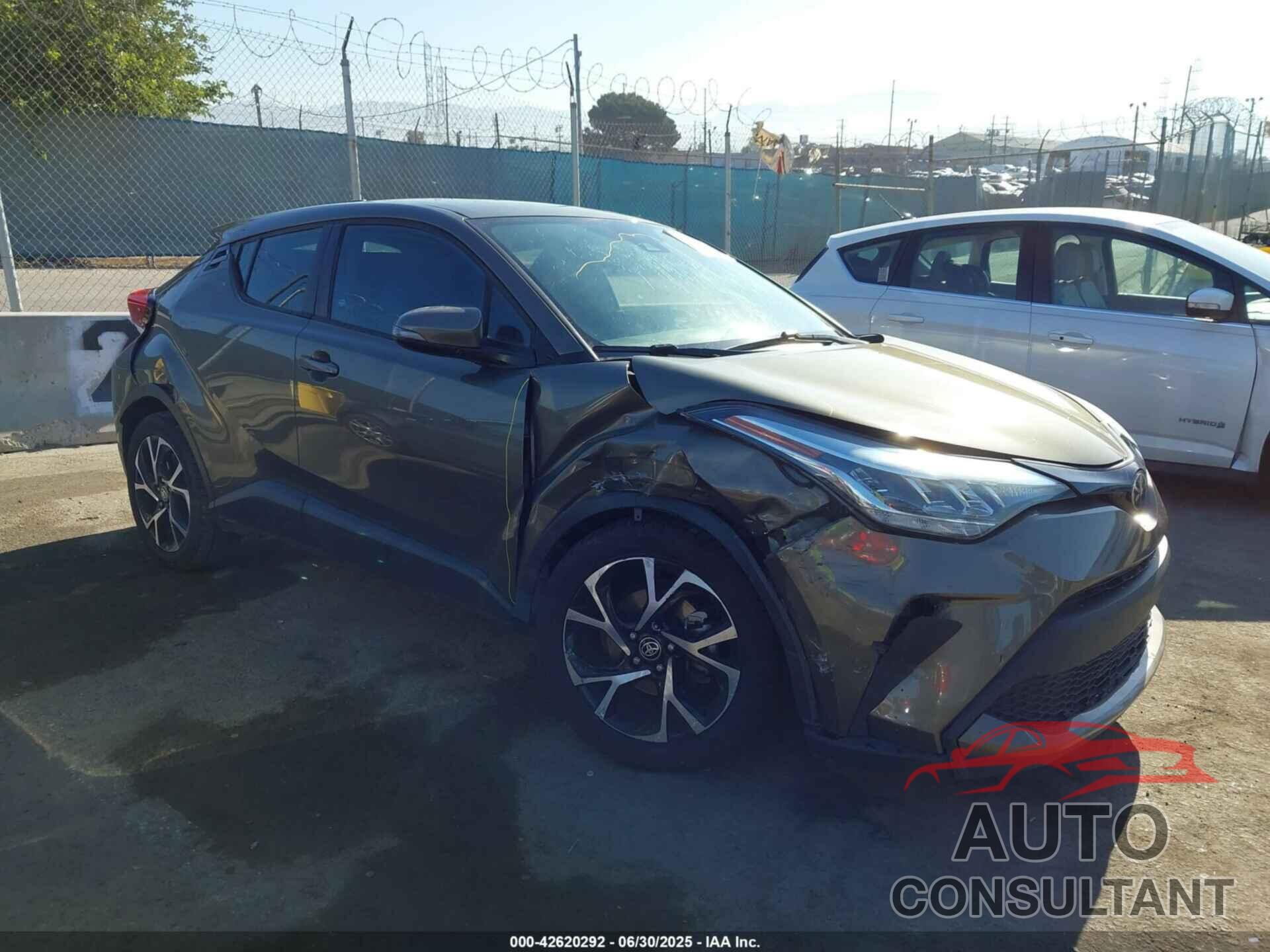 TOYOTA C-HR 2021 - NMTKHMBX9MR129780