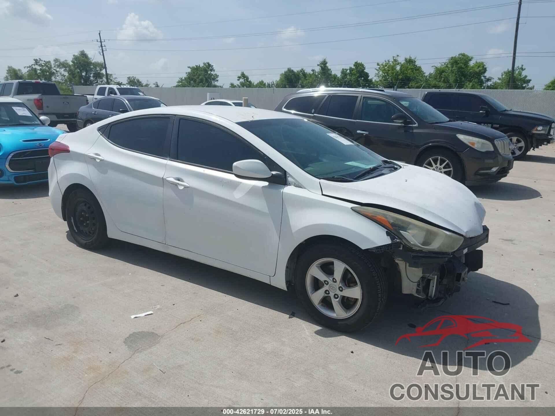 HYUNDAI ELANTRA 2015 - 5NPDH4AE9FH631742