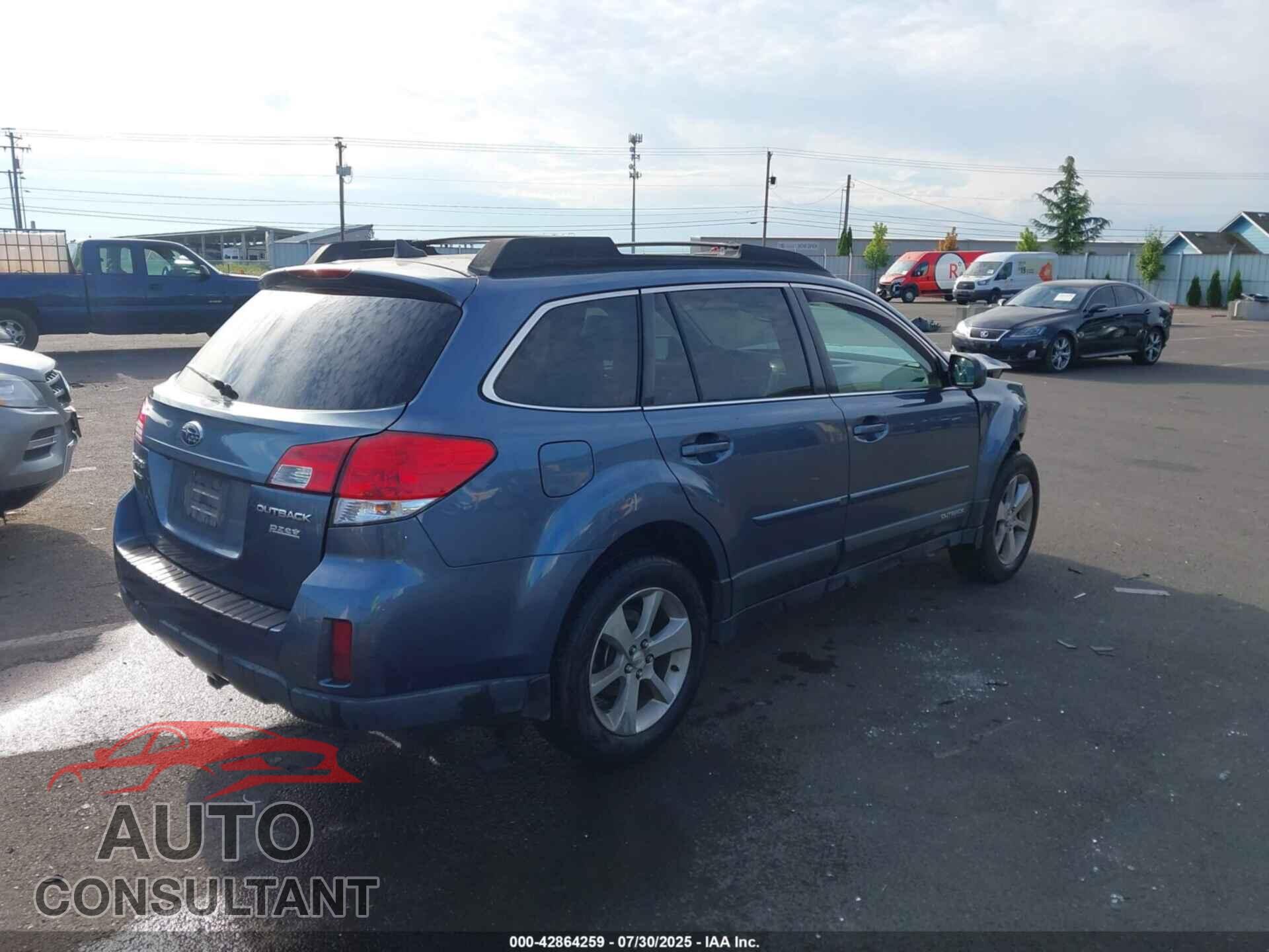 SUBARU OUTBACK 2013 - 4S4BRBKC7D3275656