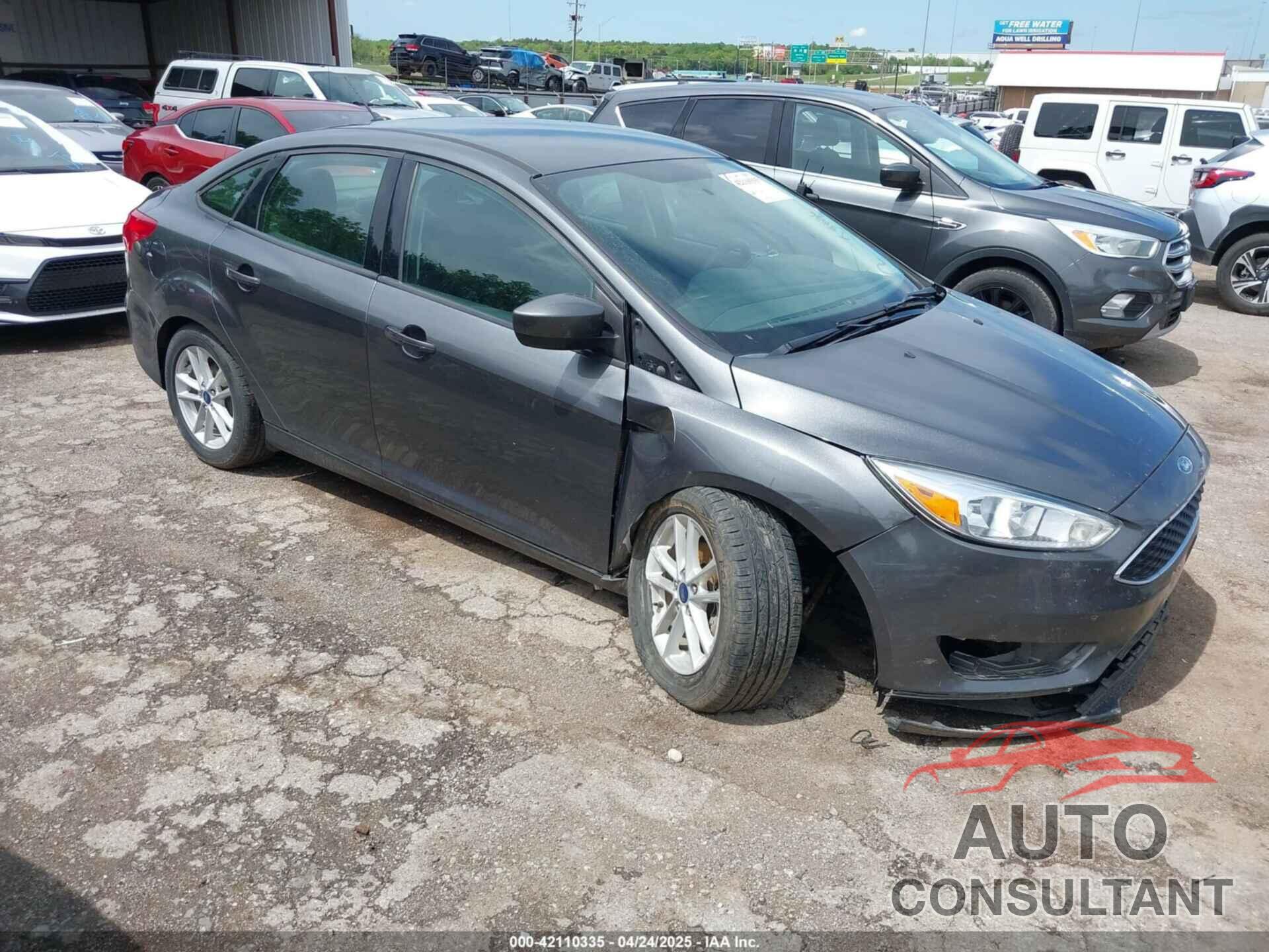 FORD FOCUS 2018 - 1FADP3F20JL312395